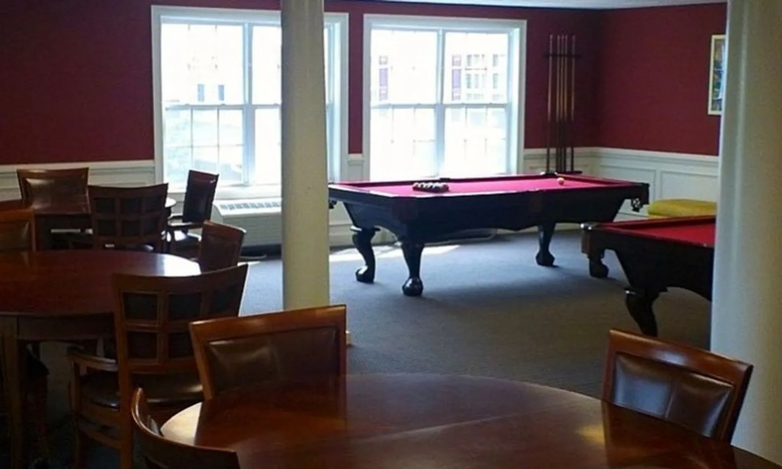 Hobby & Game Room
