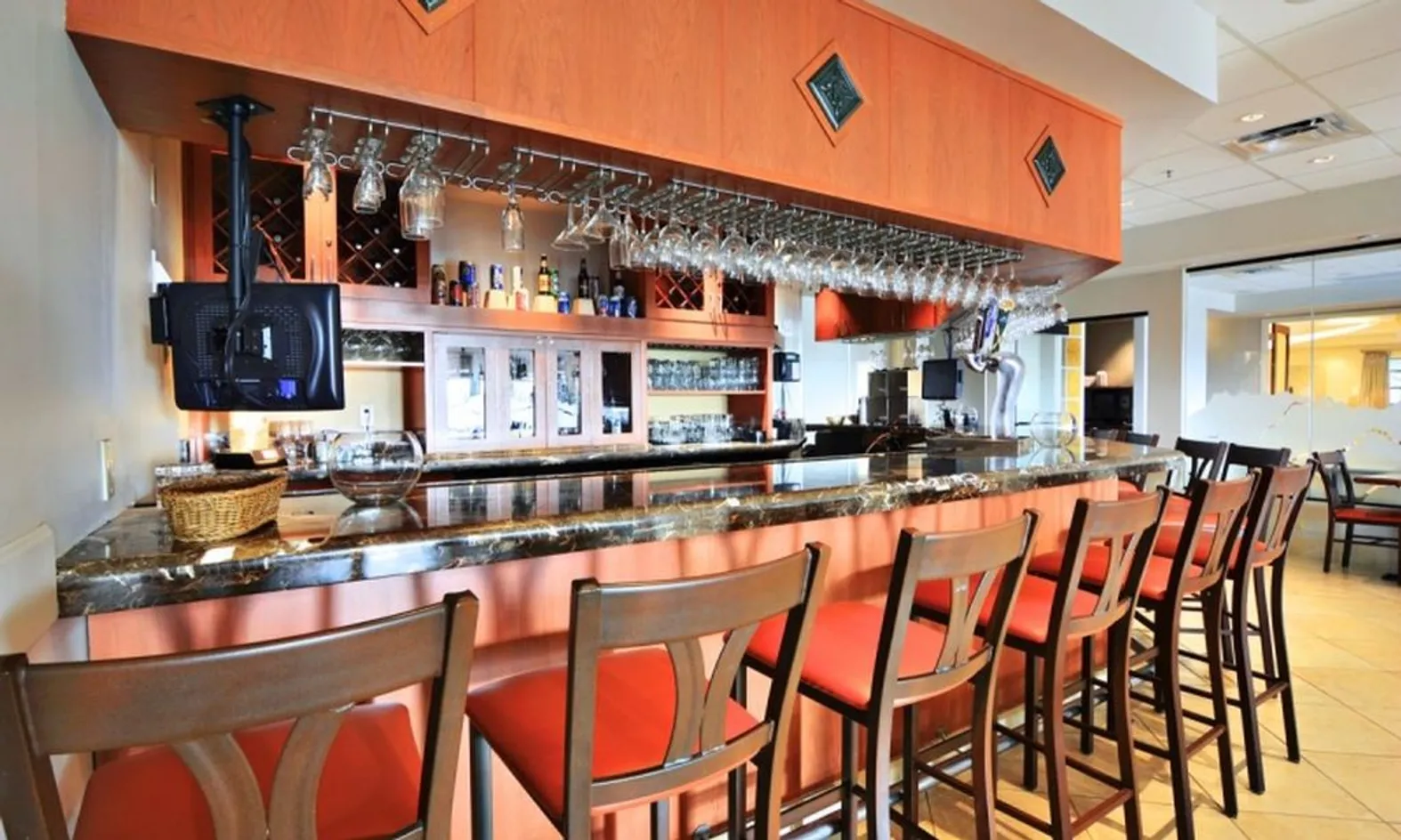 The Highlands Bar