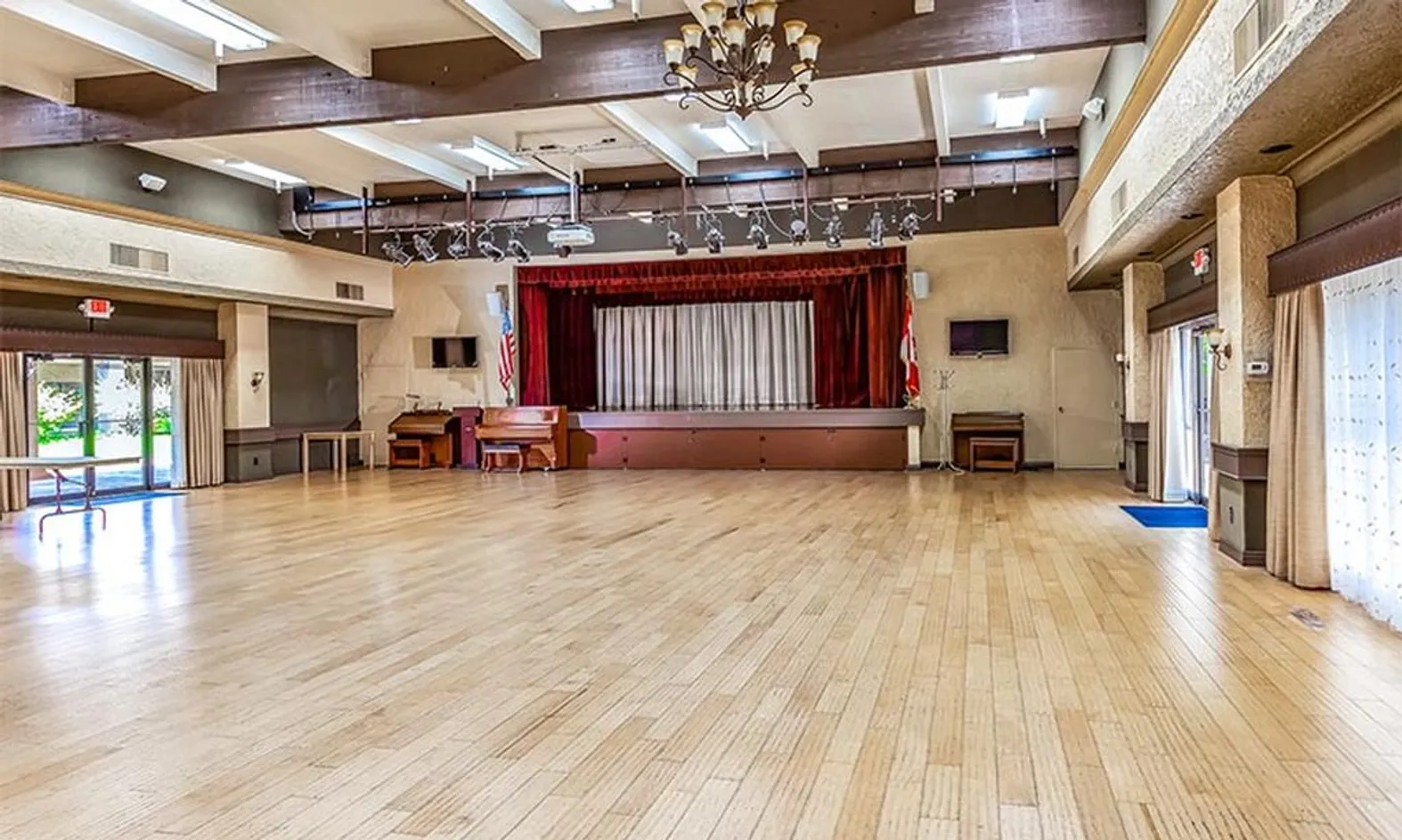 3 Ballrooms
