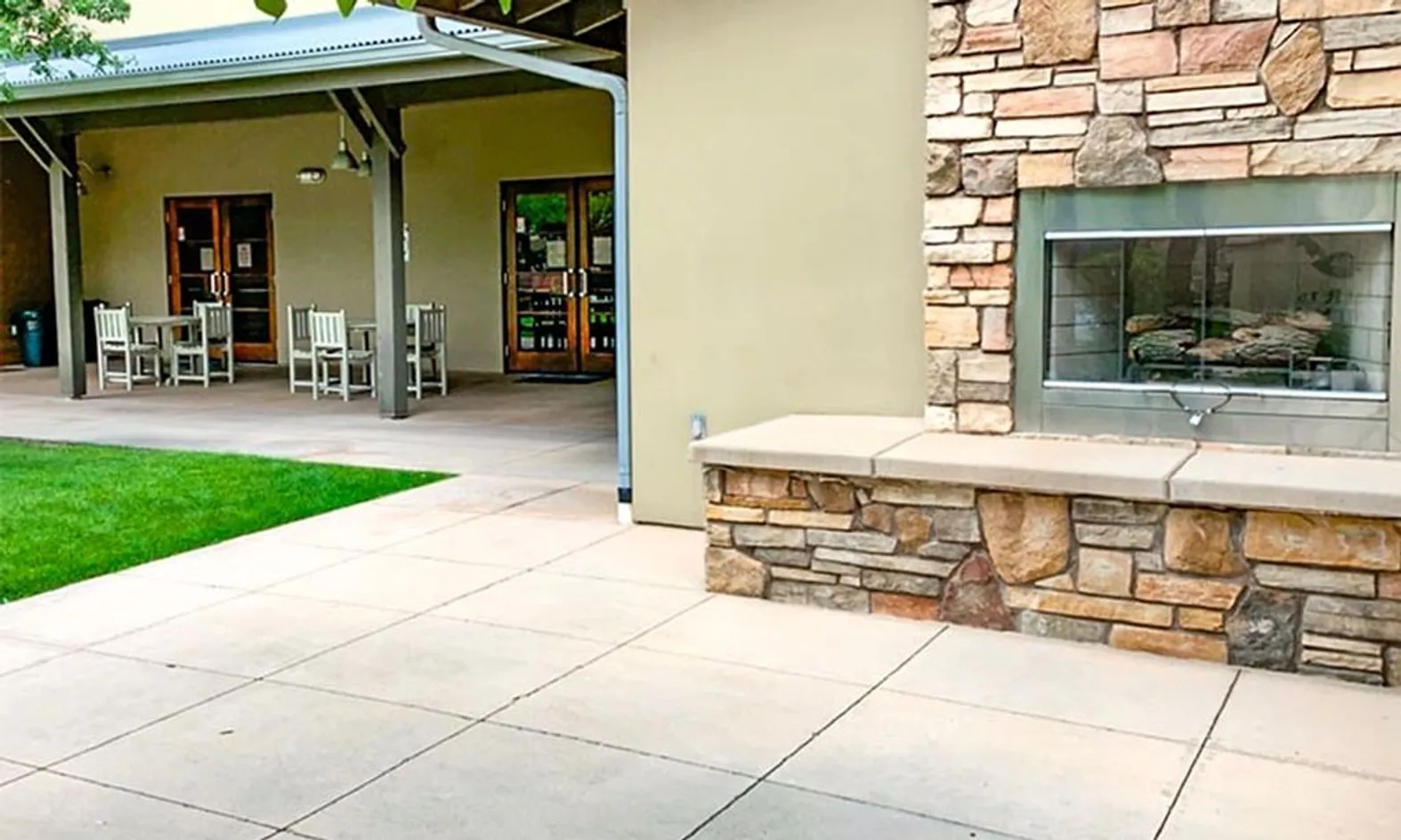 Outdoor Fireplace