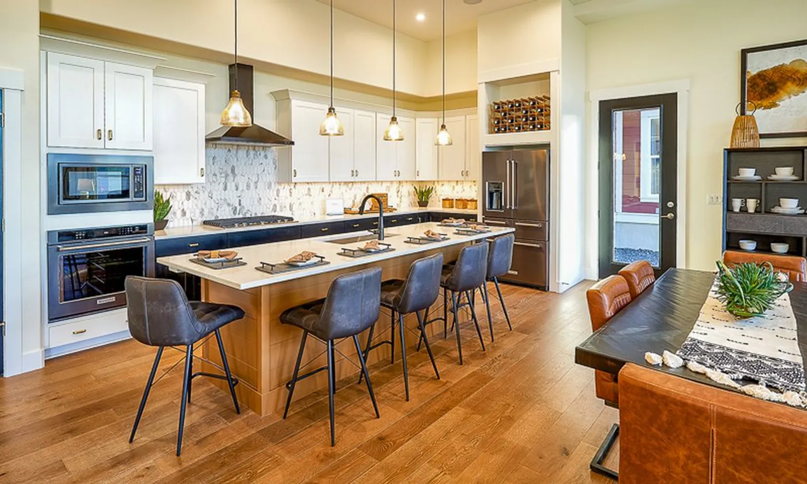 Acacia Kitchen