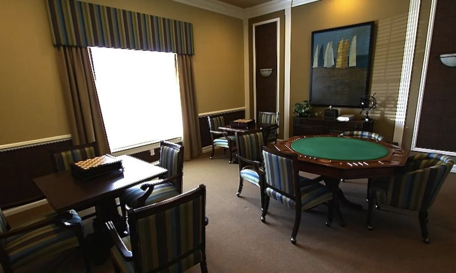 2 Card Rooms
