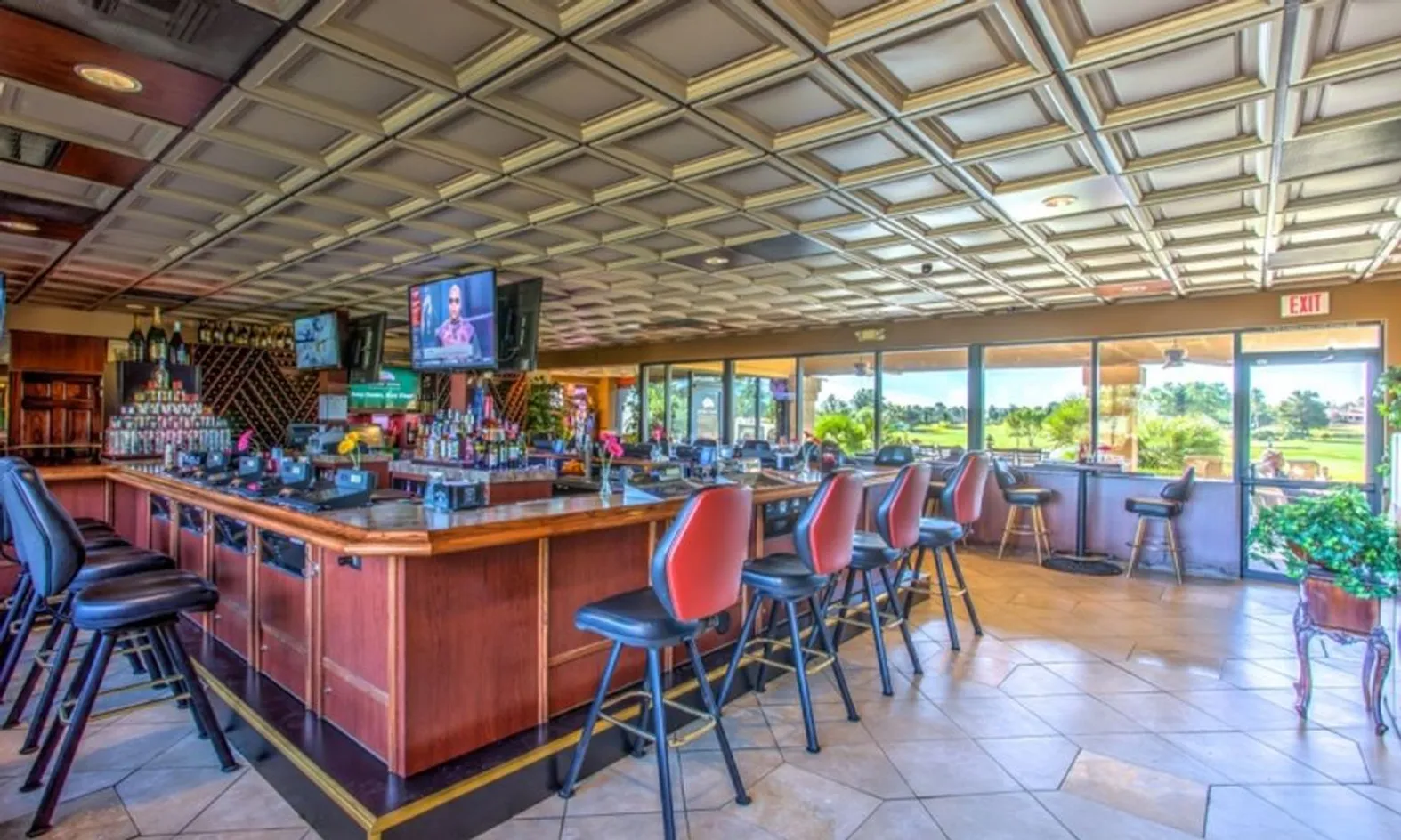 Tavern at the Falls Restaurant Bar