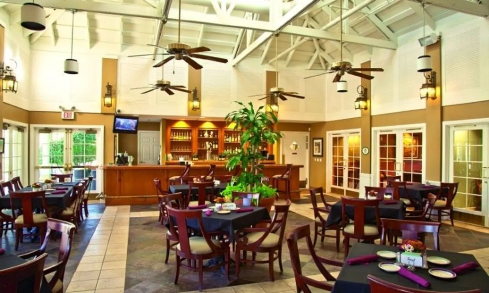 Clubhouse Cafe