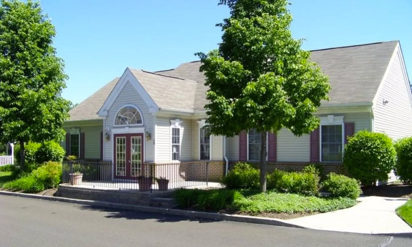 Avenrowe - Fairless Hills, PA
