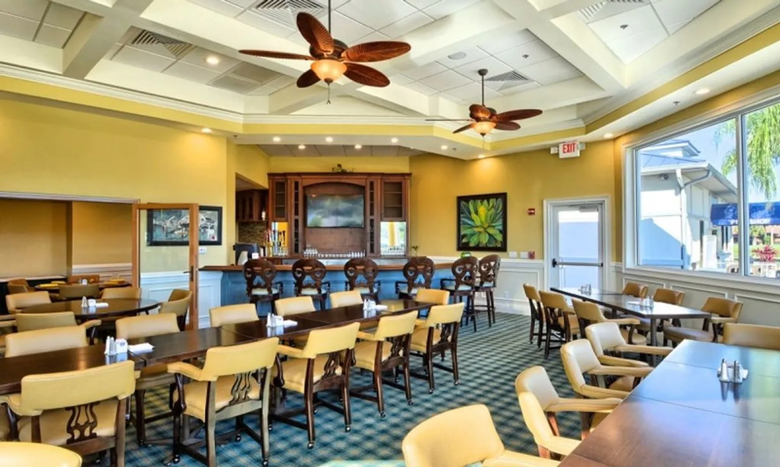 19th Hole Lounge