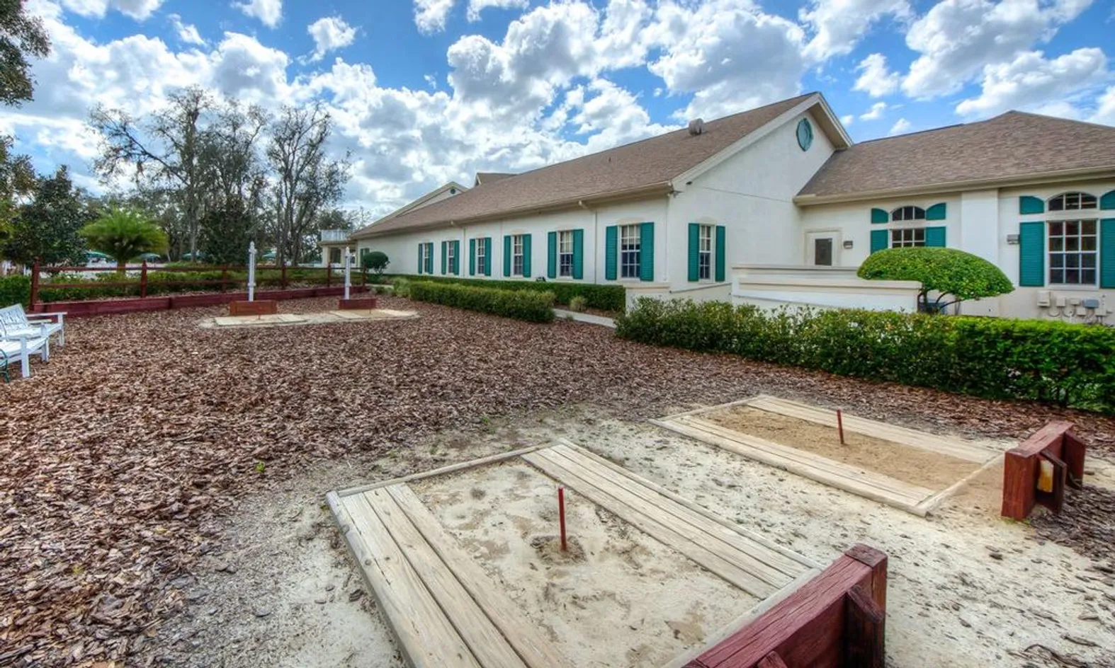 Horseshoe Pits