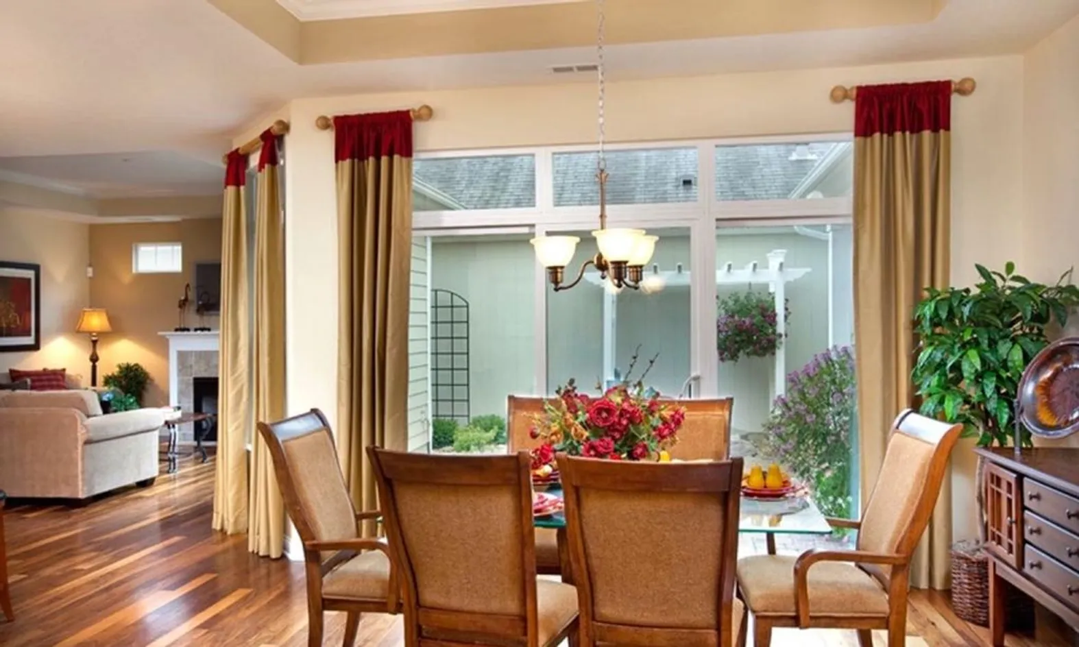 Dining Areas