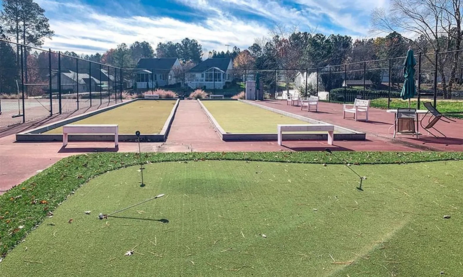 Putting Green & Bocce Ball Courts