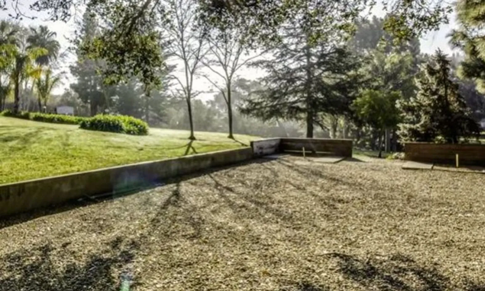 Horseshoe Pit