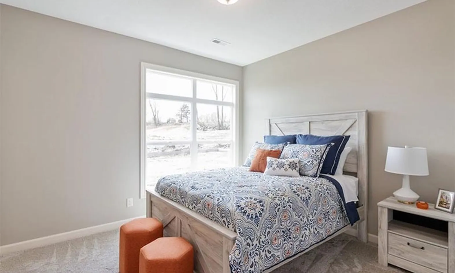 Model Guest Bedroom