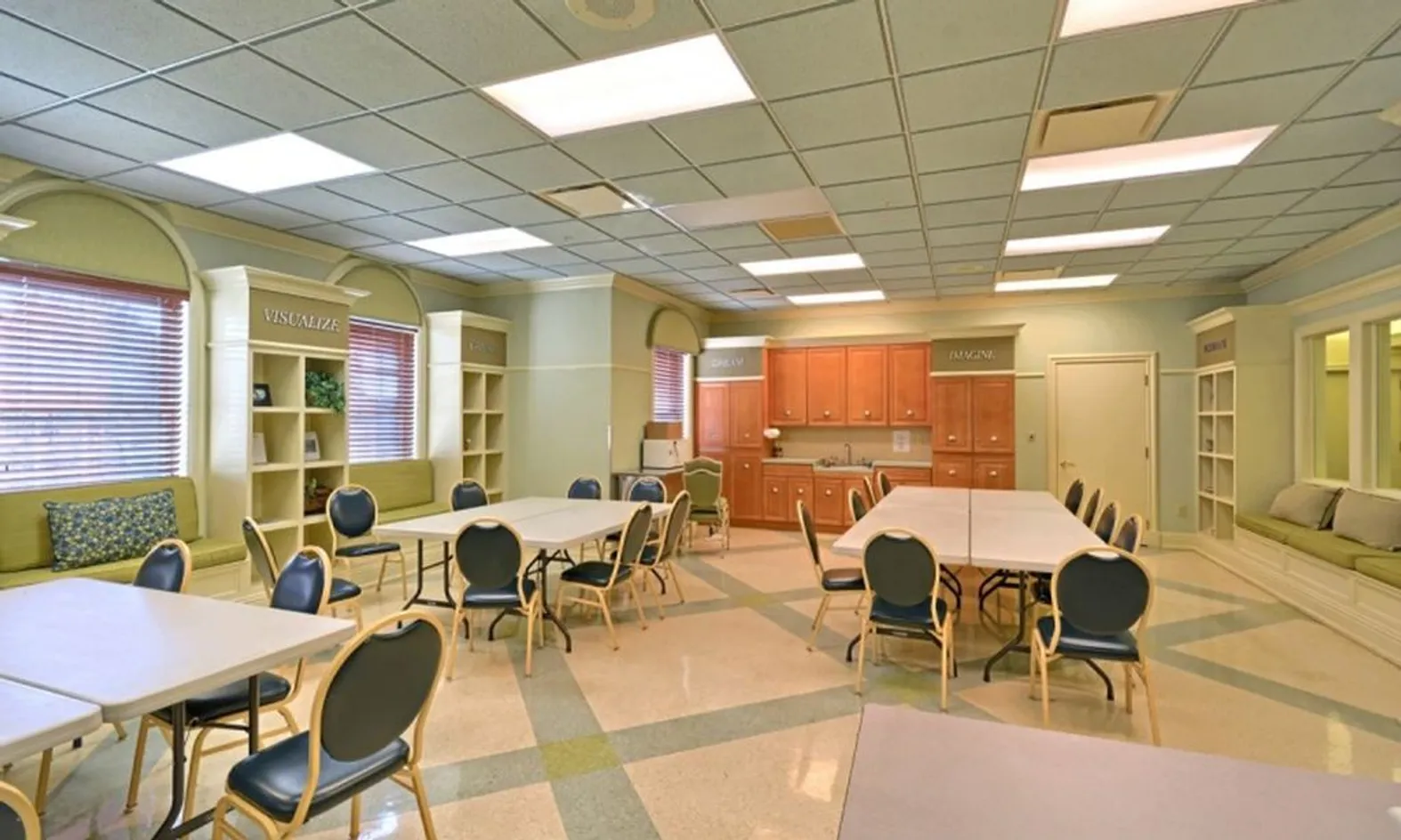 Arts & Crafts Room