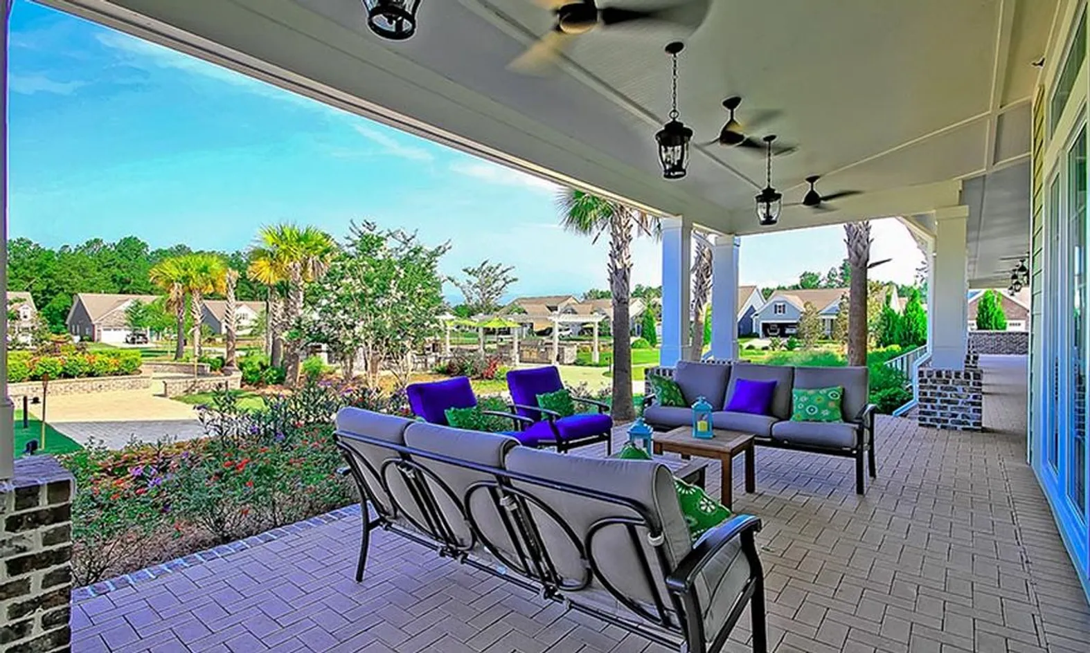 Outdoor Lounge