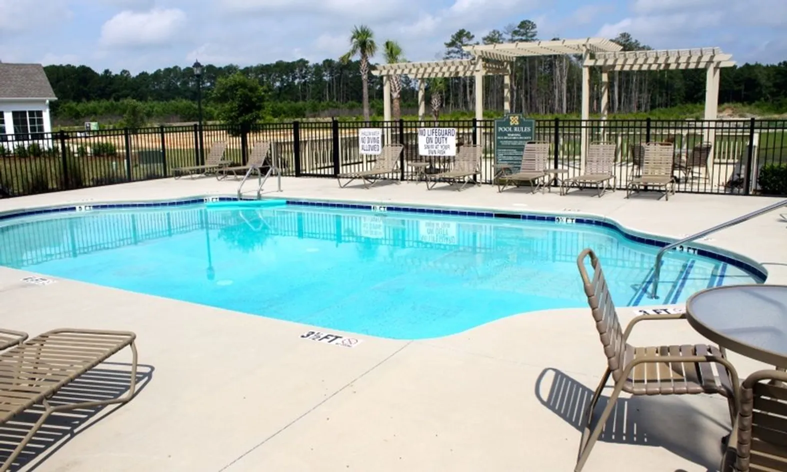 Outdoor Pool & Sun Deck