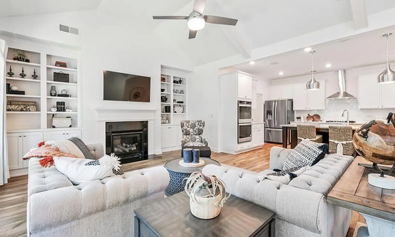 Model Living Room