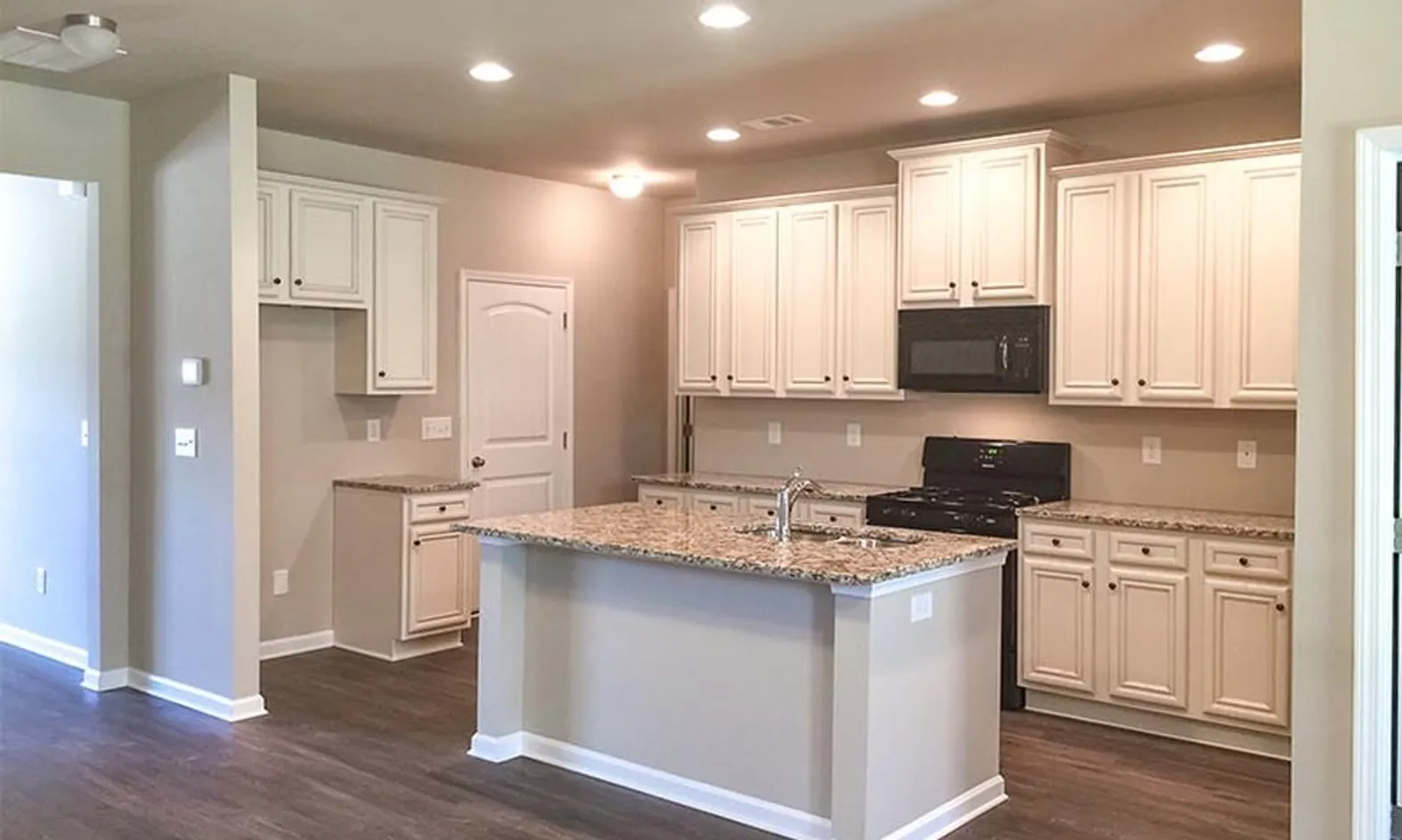 Model Kitchen