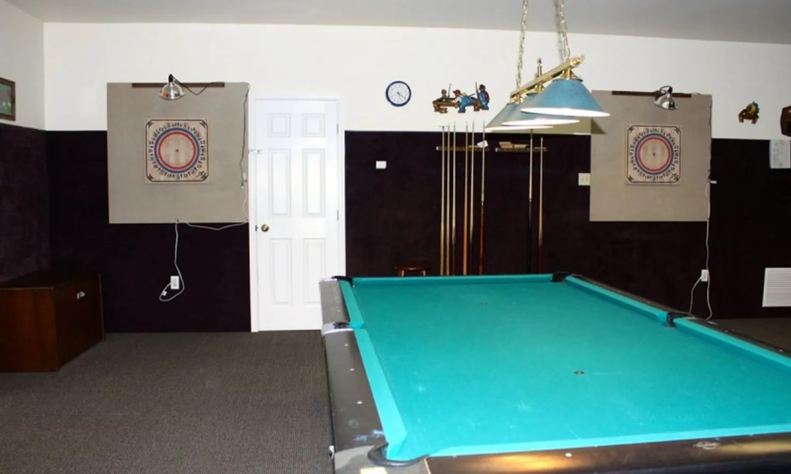 Billiards & Darts