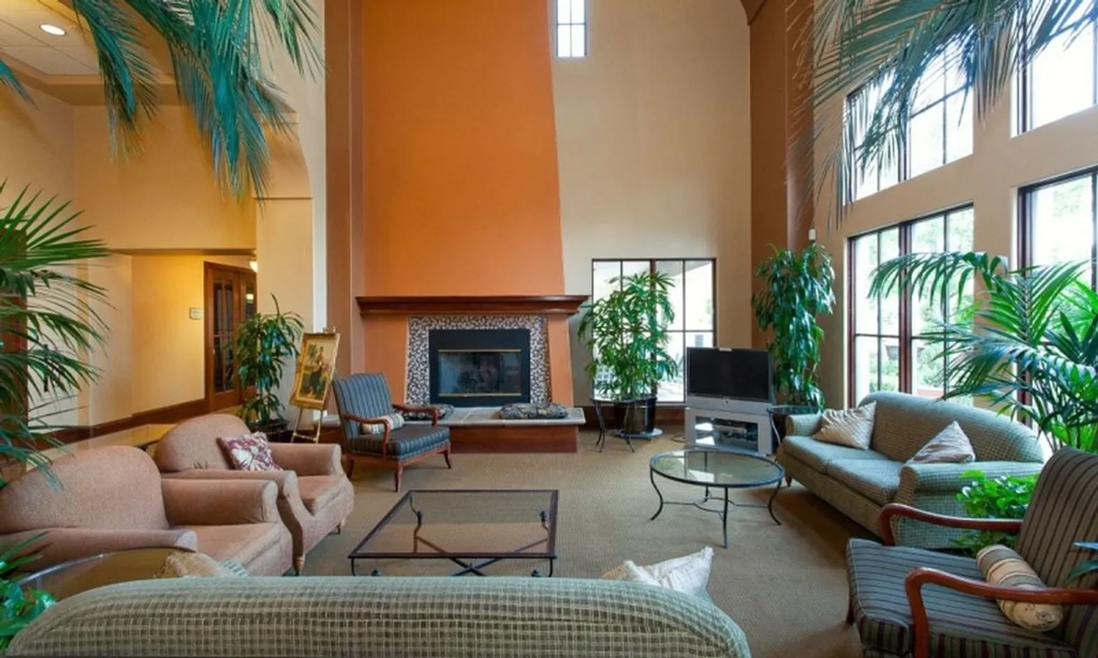 Clubhouse Lobby