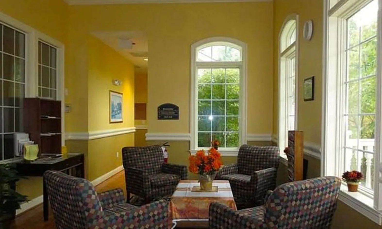 Inviting Lounge Areas