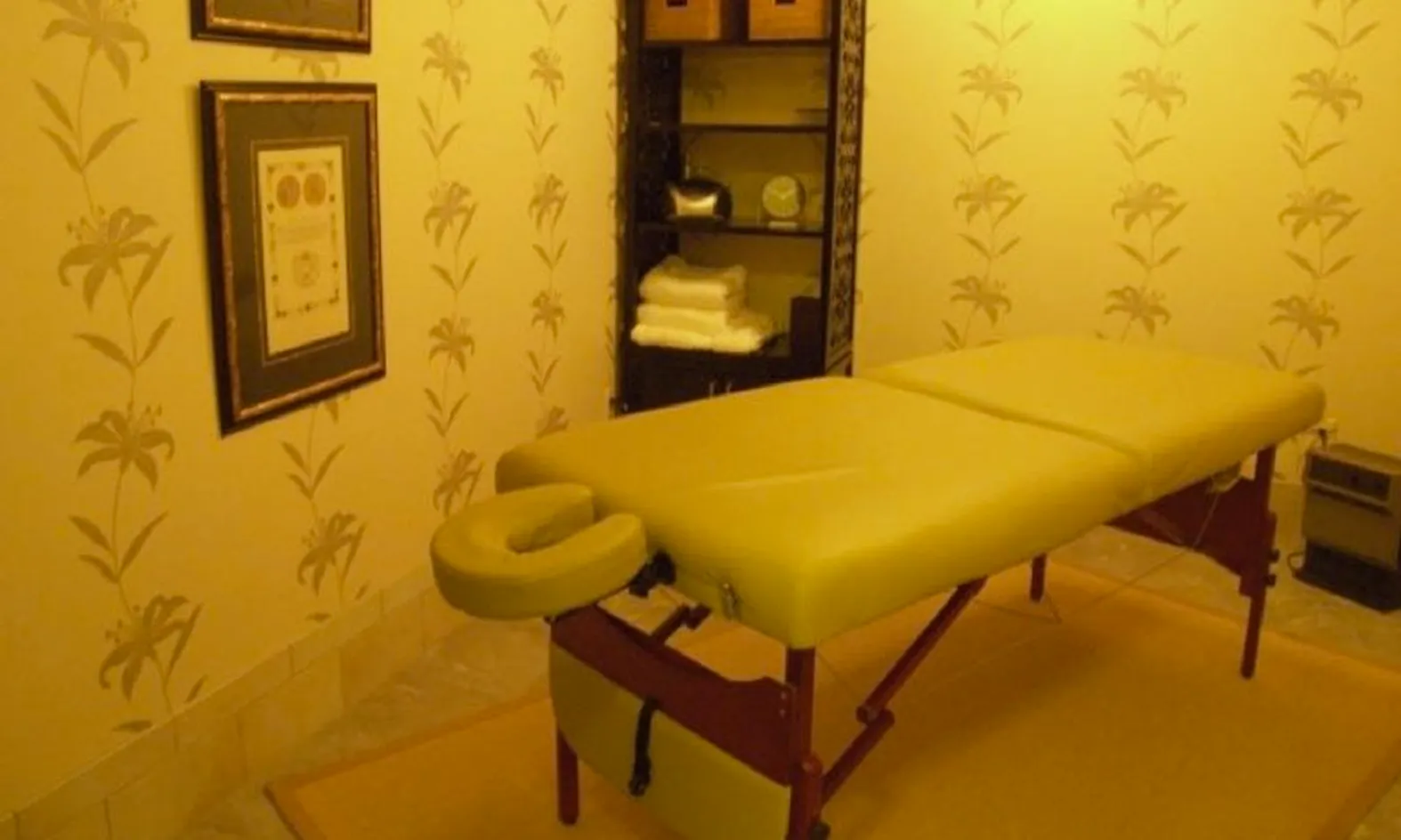 2 Massage Areas