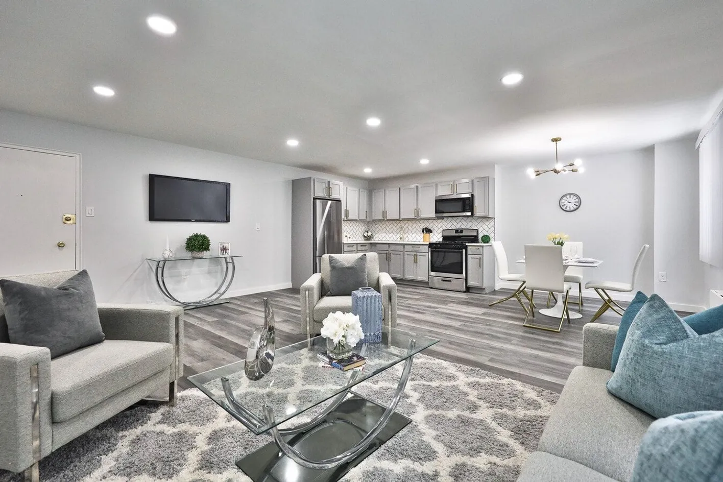 Open Layout-Renovated