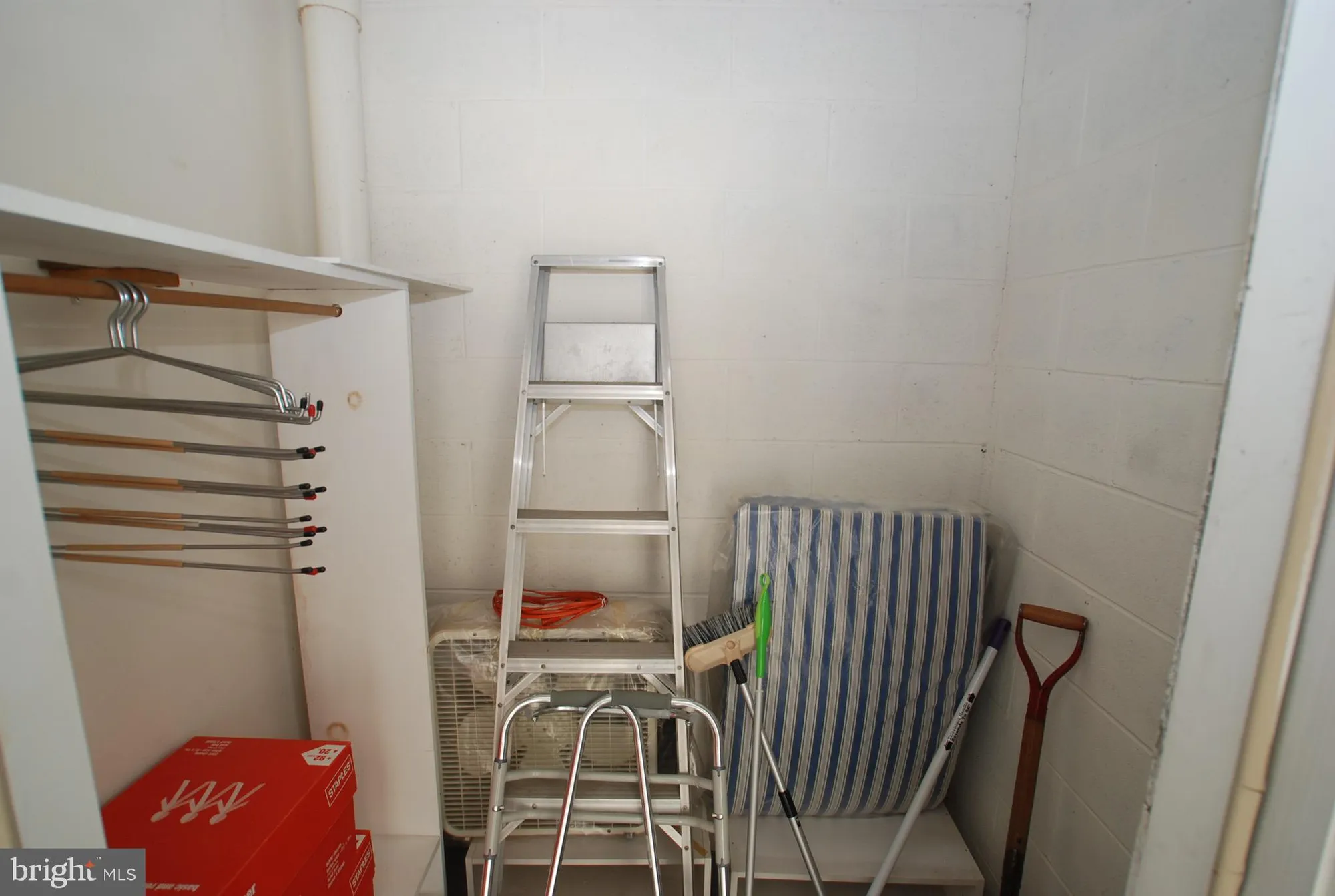 Property Slideshow image 23 of 47 | 7206 centennial sta, Warminster, PA, 18974