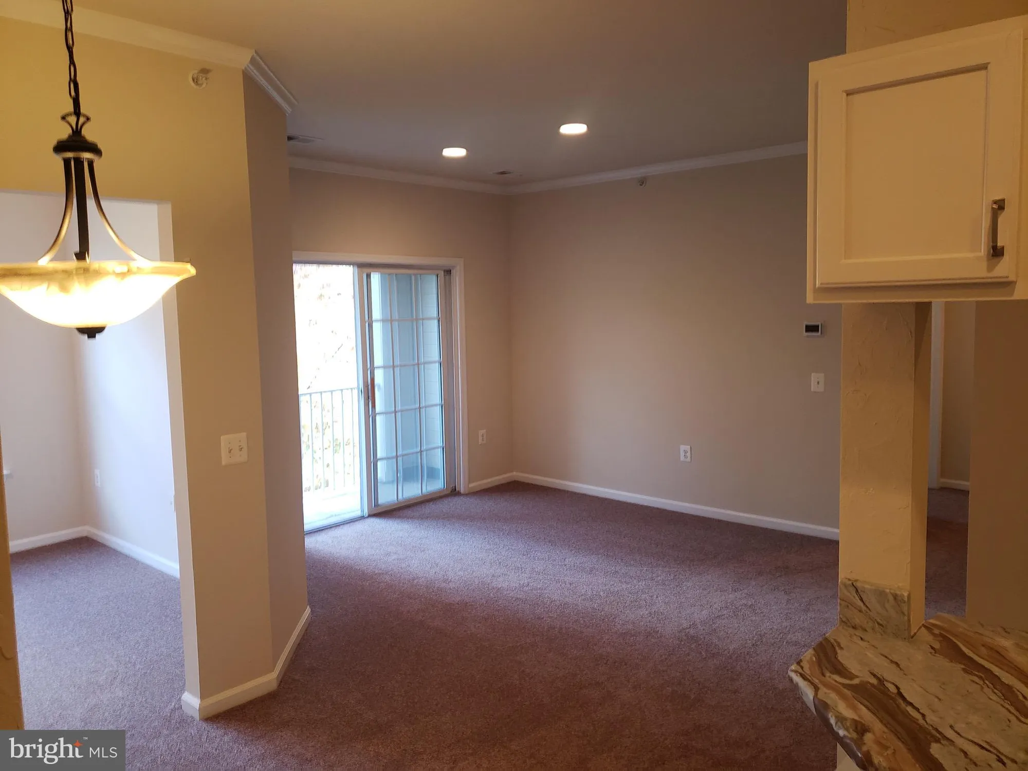 Property Slideshow image 6 of 13 | 1203 knox ct # 1203, Warwick, PA, 18974