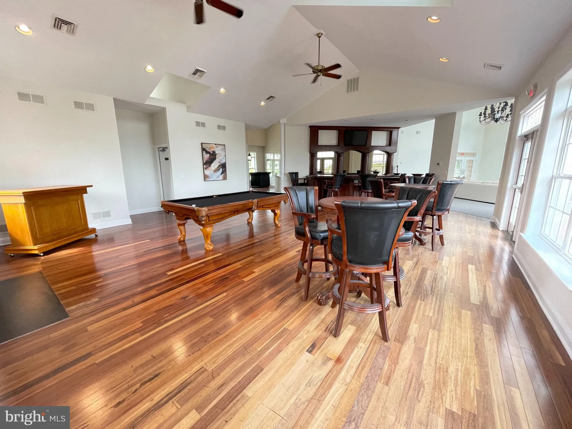 Property Slideshow image 21 of 46 | 216 heron cir, New Castle, DE, 19720