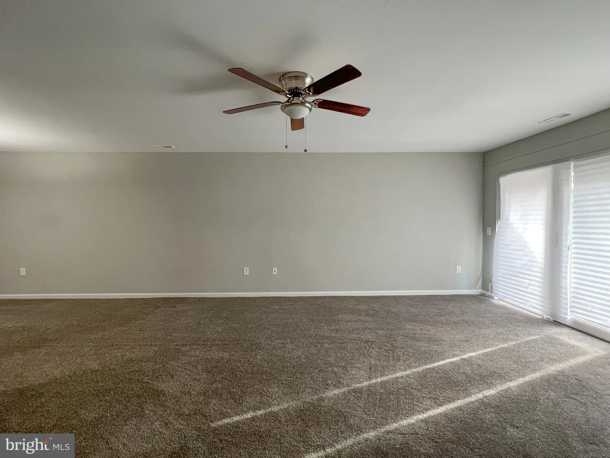 Property Slideshow image 6 of 33 | 15015 haslemere ct, Silver Spring, MD, 20906