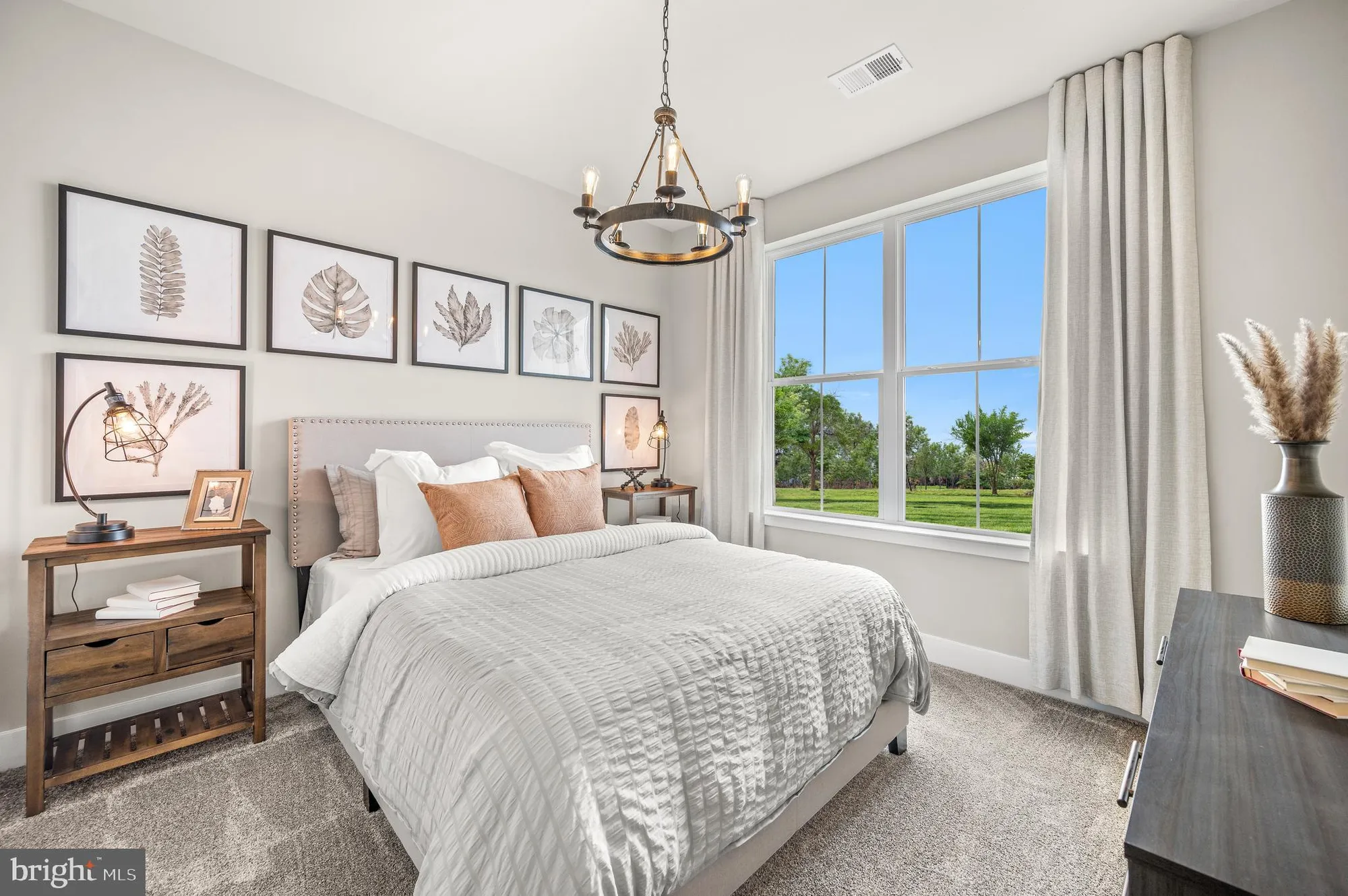 Property Slideshow image 14 of 25 | 1012 virdin dr, Smyrna, DE, 19977