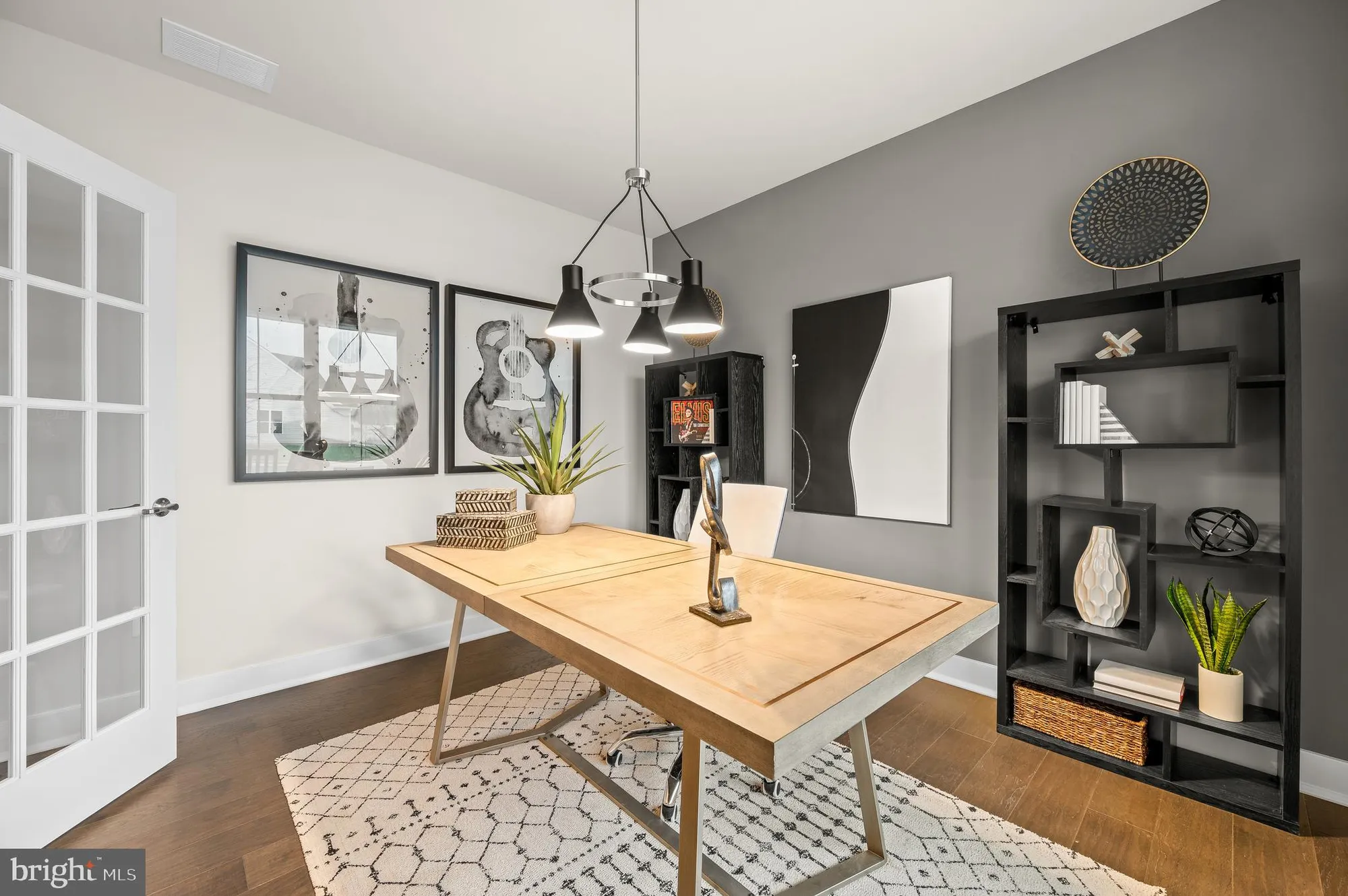 Property Slideshow image 2 of 34 | 1000 virdin dr, Smyrna, DE, 19977