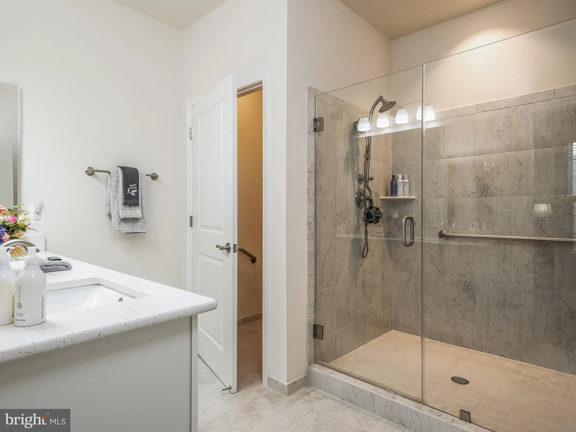 Property Slideshow image 19 of 61 | 7922 ashland dr, Alexandria, VA, 22315