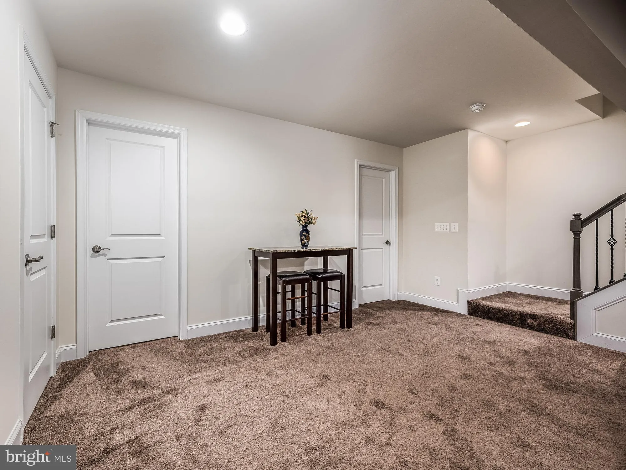 Property Slideshow image 36 of 61 | 7922 ashland dr, Alexandria, VA, 22315