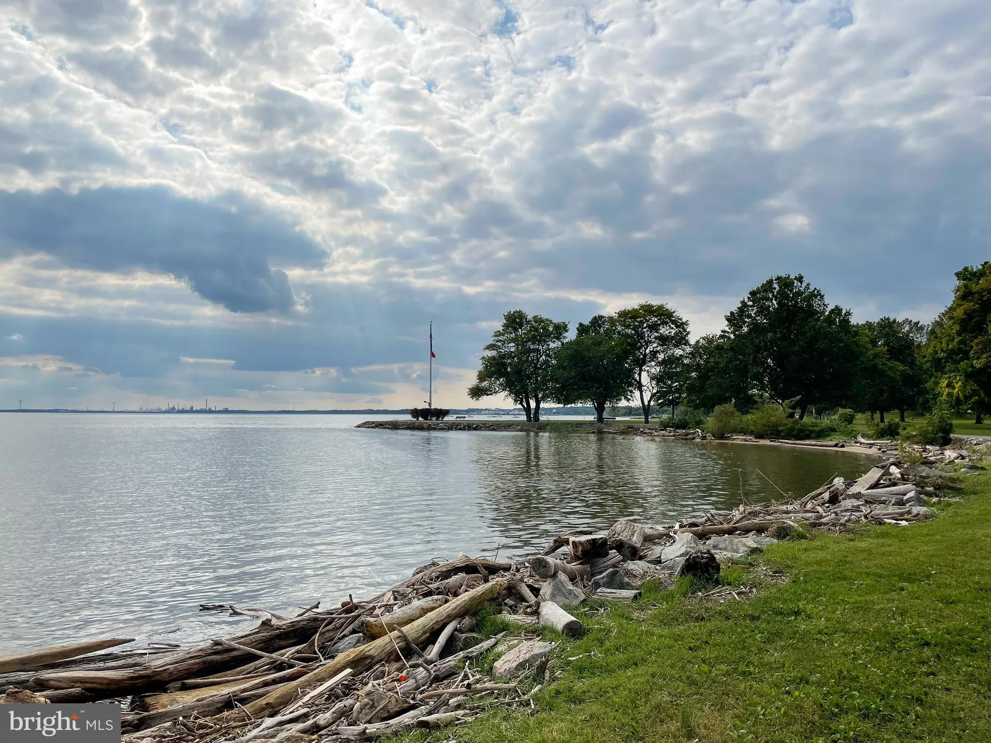 Property Slideshow image 31 of 46 | 216 heron cir, New Castle, DE, 19720