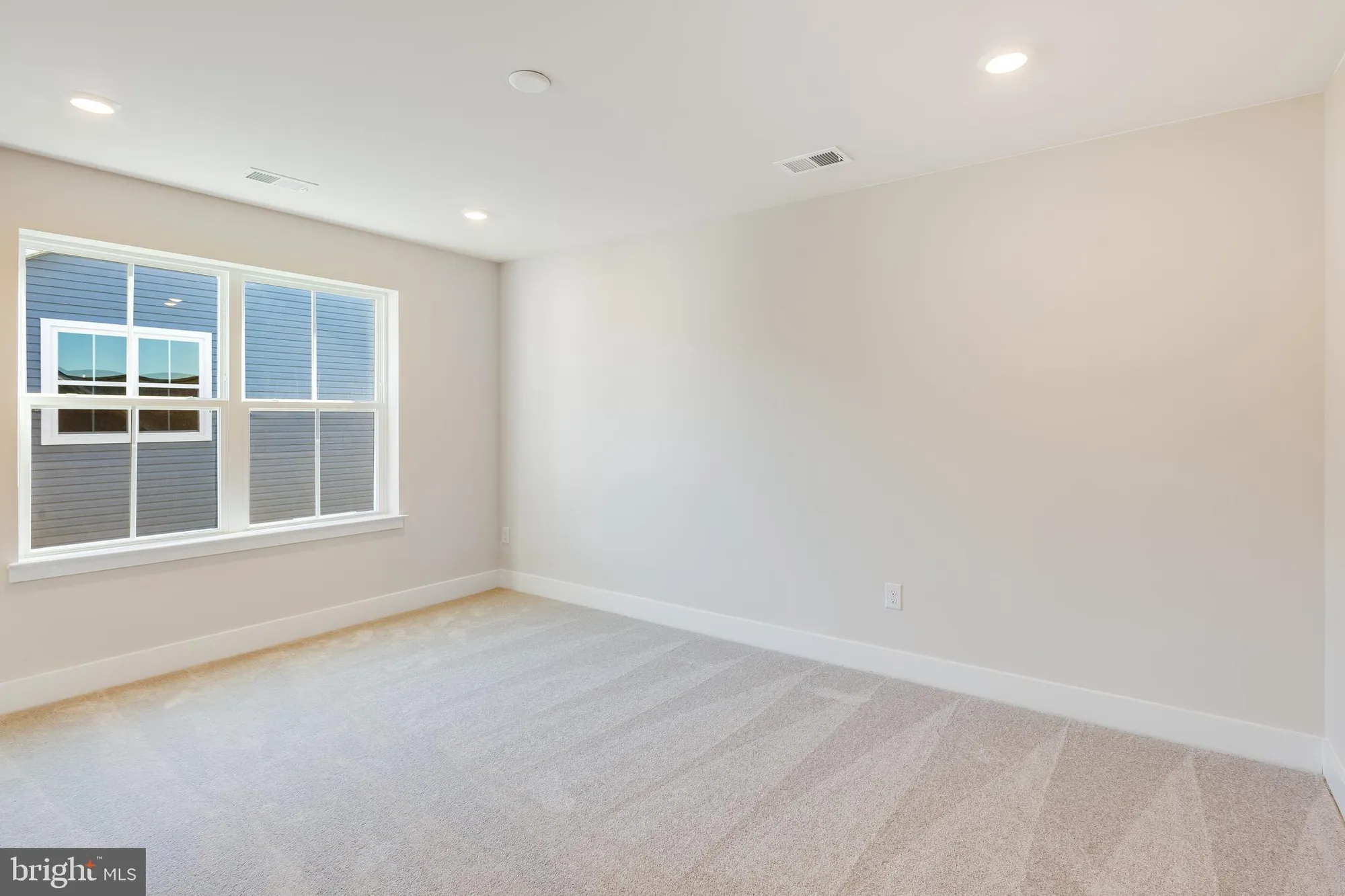 Property Slideshow image 18 of 39 | 201 mariners cir, Milton, DE, 19968