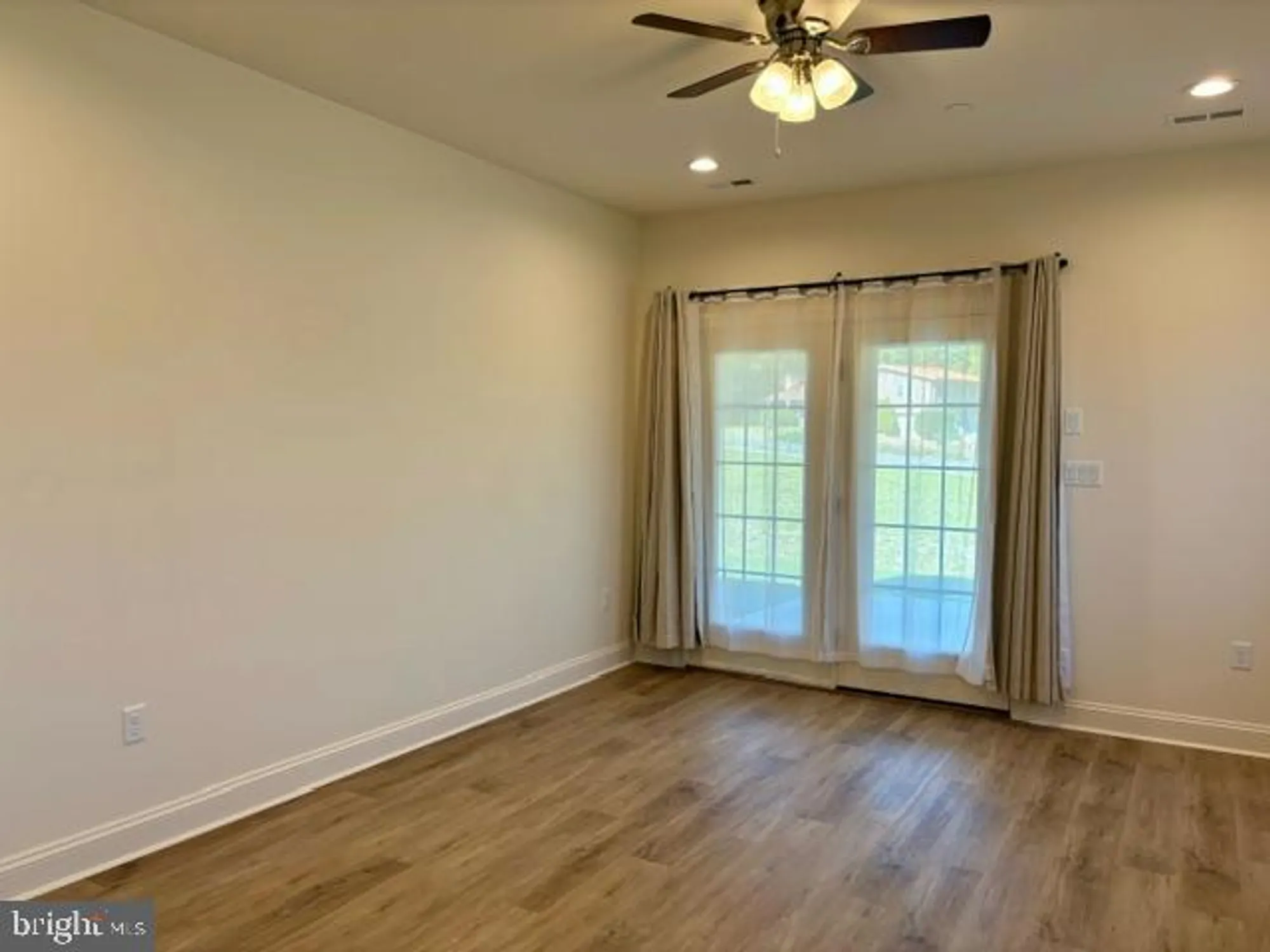 Property Slideshow image 24 of 62 | 13430 marquise dr # 80, Hagerstown, MD, 21742