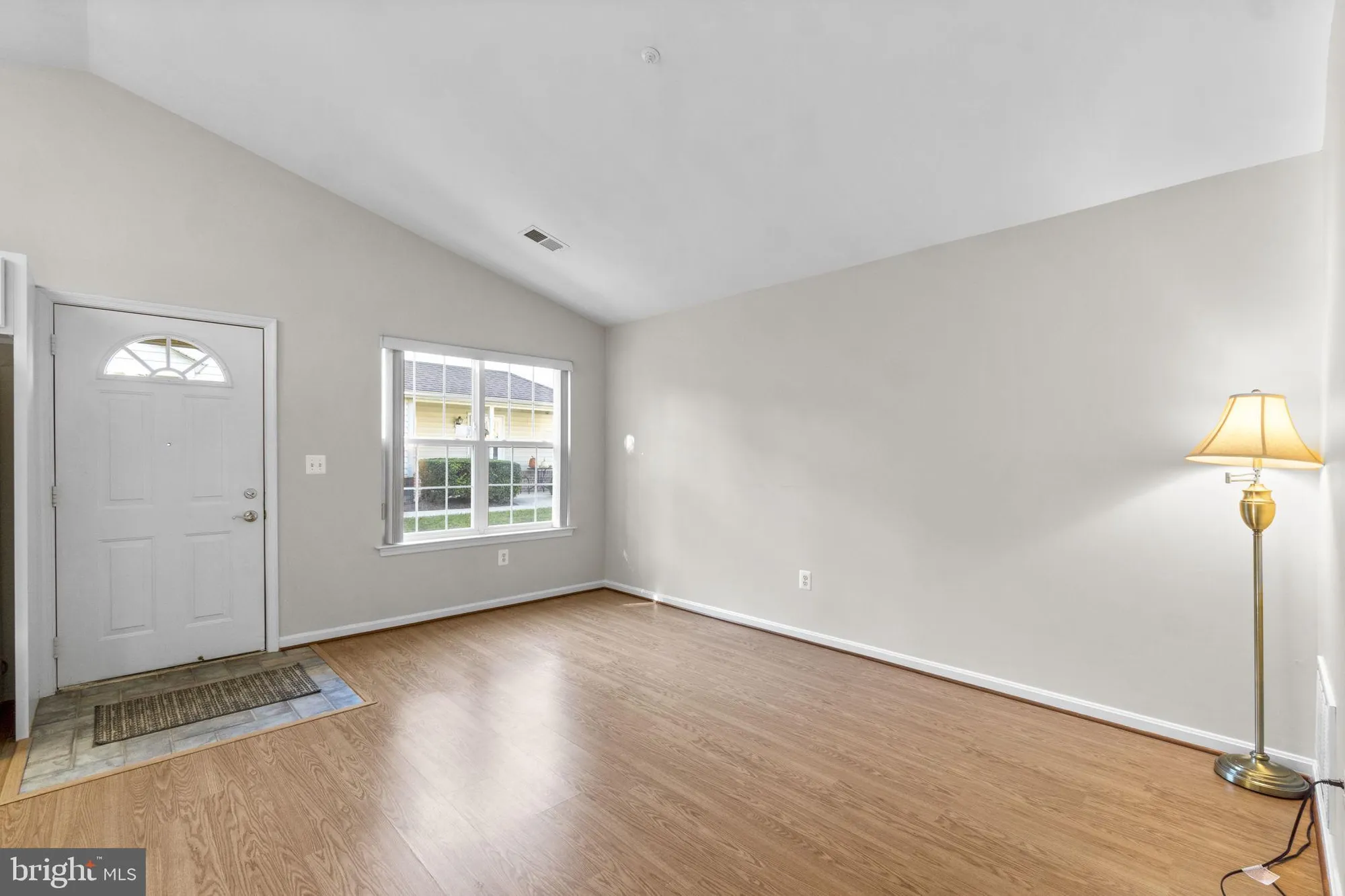 Property Slideshow image 3 of 32 | 2010 rudy serra dr c, Sykesville, MD, 21784