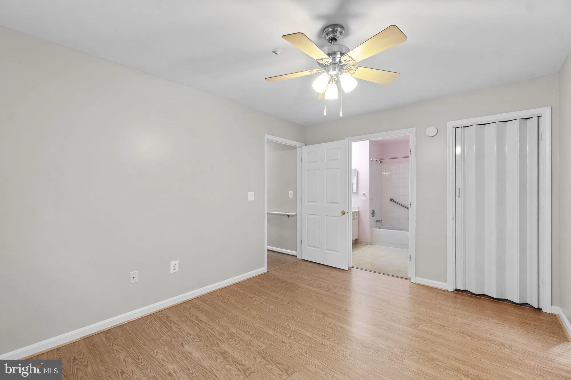 Property Slideshow image 15 of 32 | 2010 rudy serra dr c, Sykesville, MD, 21784