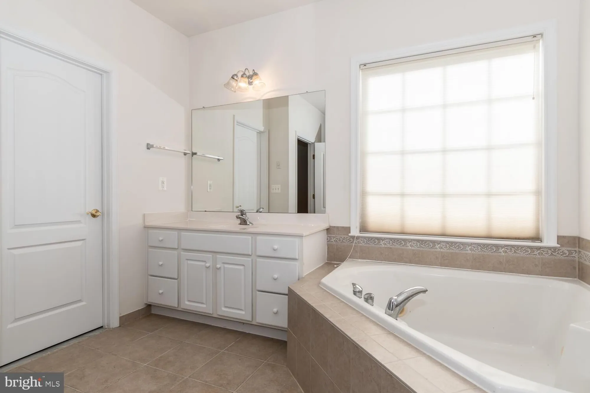 Property Slideshow image 26 of 63 | 29830 hillary ave, Easton, MD, 21601