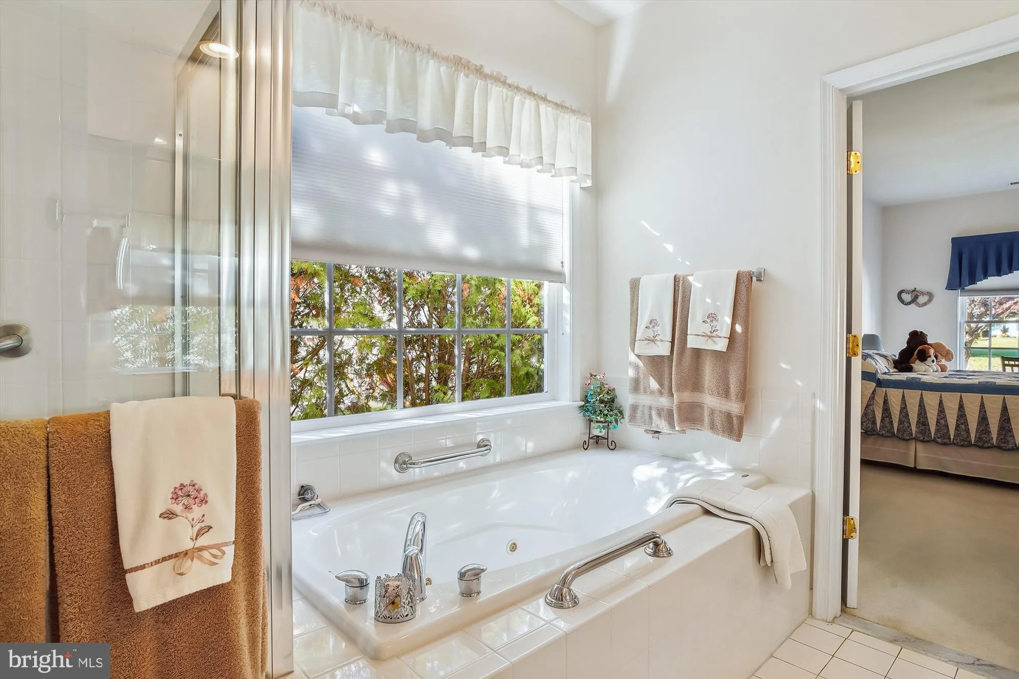 Property Slideshow image 39 of 60 | 29748 lyons dr, Easton, MD, 21601