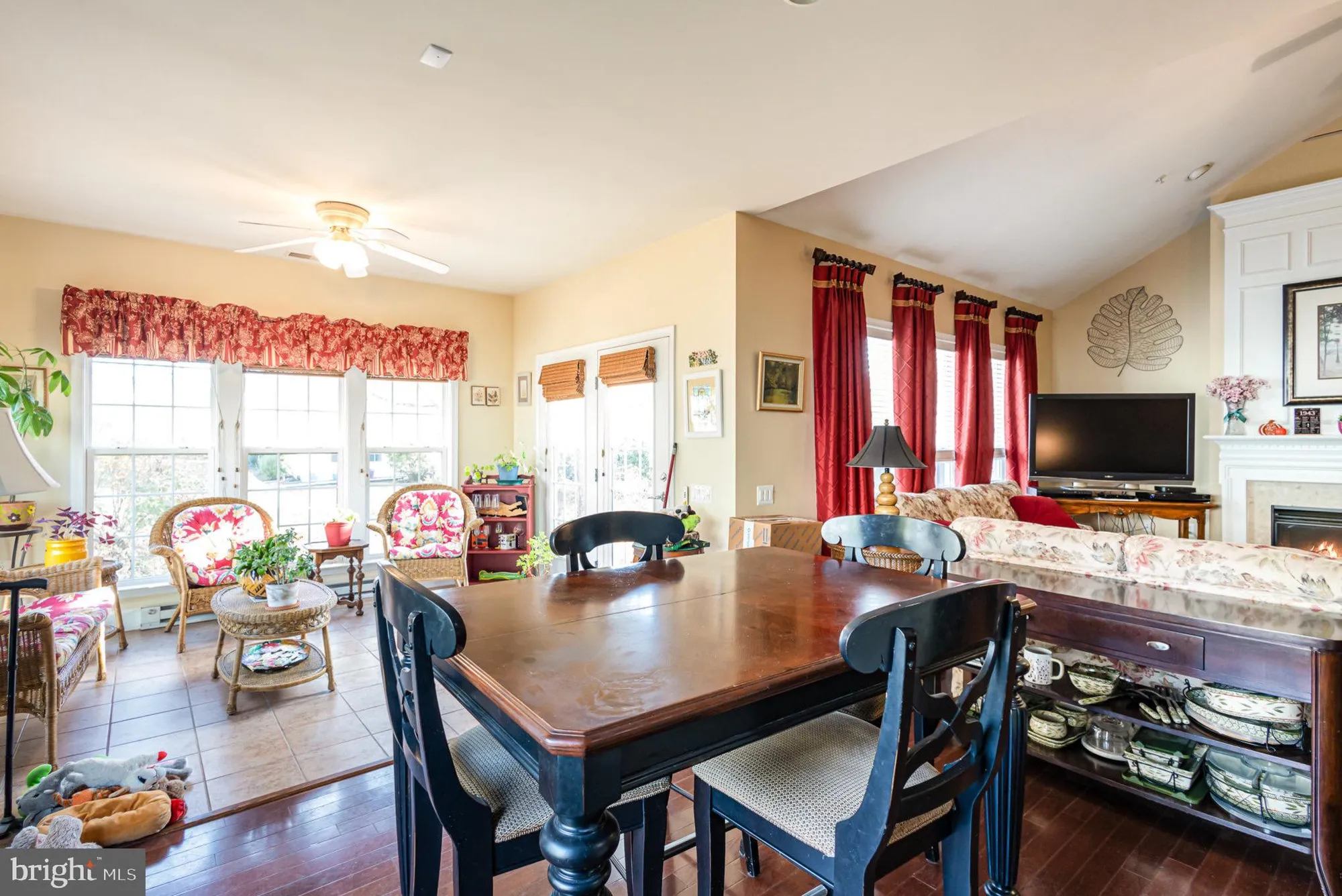 Property Slideshow image 14 of 32 | 10 eagle bluff st, Fredericksburg, VA, 22406