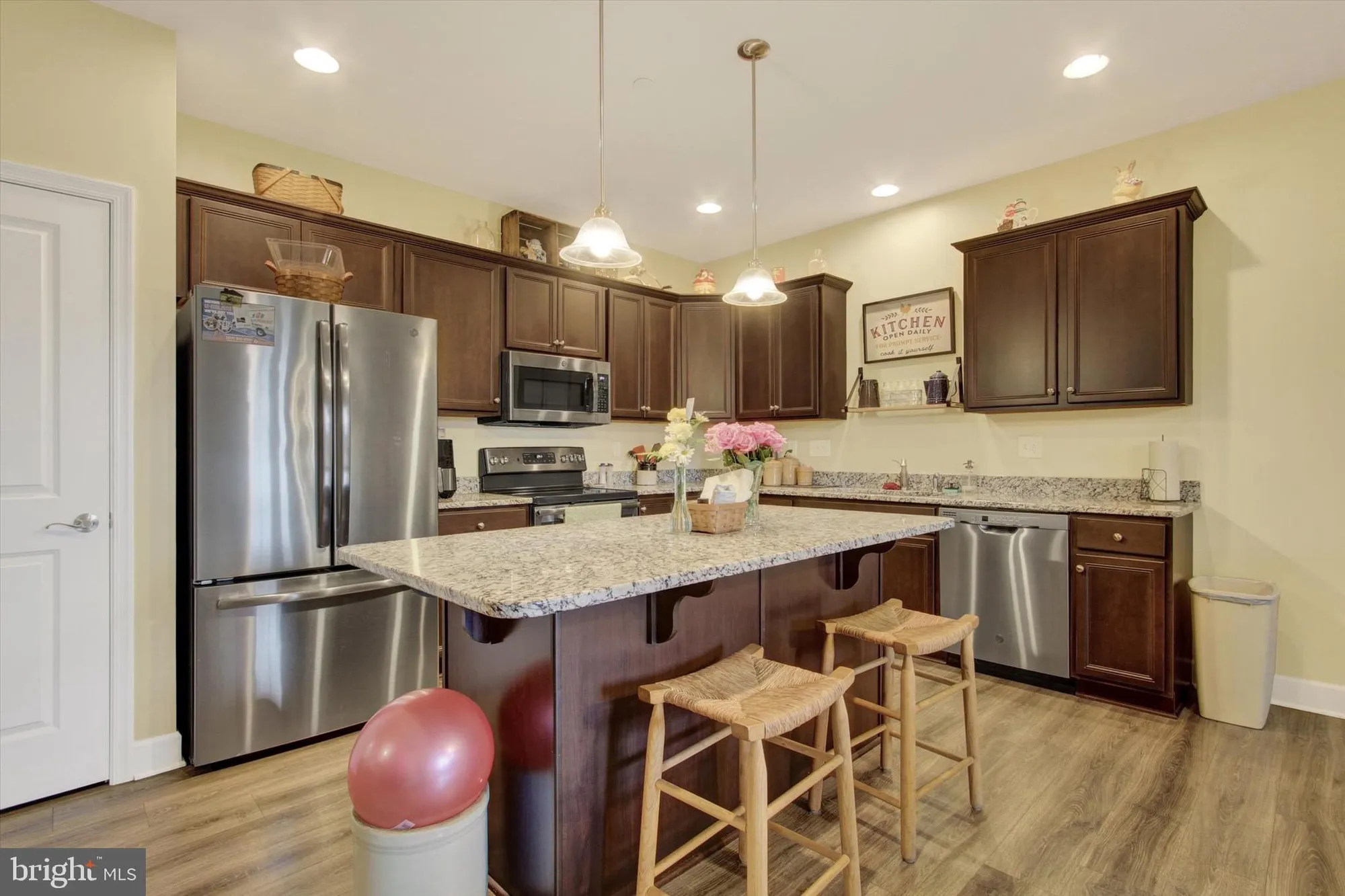 Property Slideshow image 9 of 25 | 412 hawthorn ln # 67, Hanover, PA, 17331