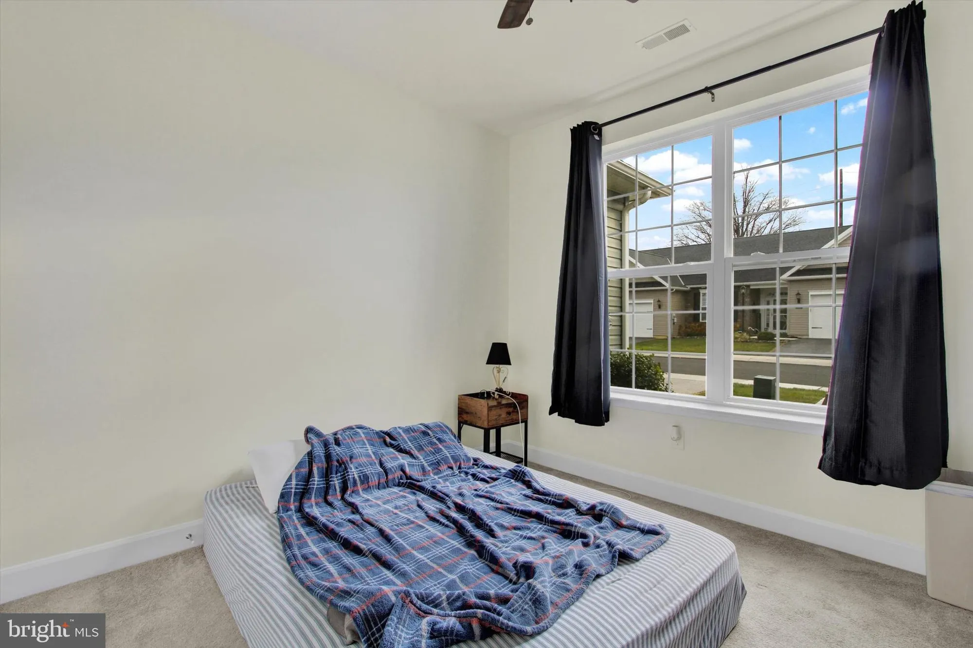 Property Slideshow image 21 of 25 | 412 hawthorn ln # 67, Hanover, PA, 17331