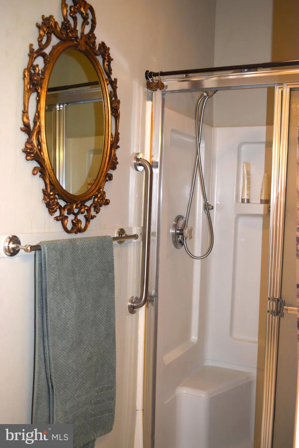 Property Slideshow image 19 of 36 | 63 lookout dr, Manahawkin, NJ, 08050