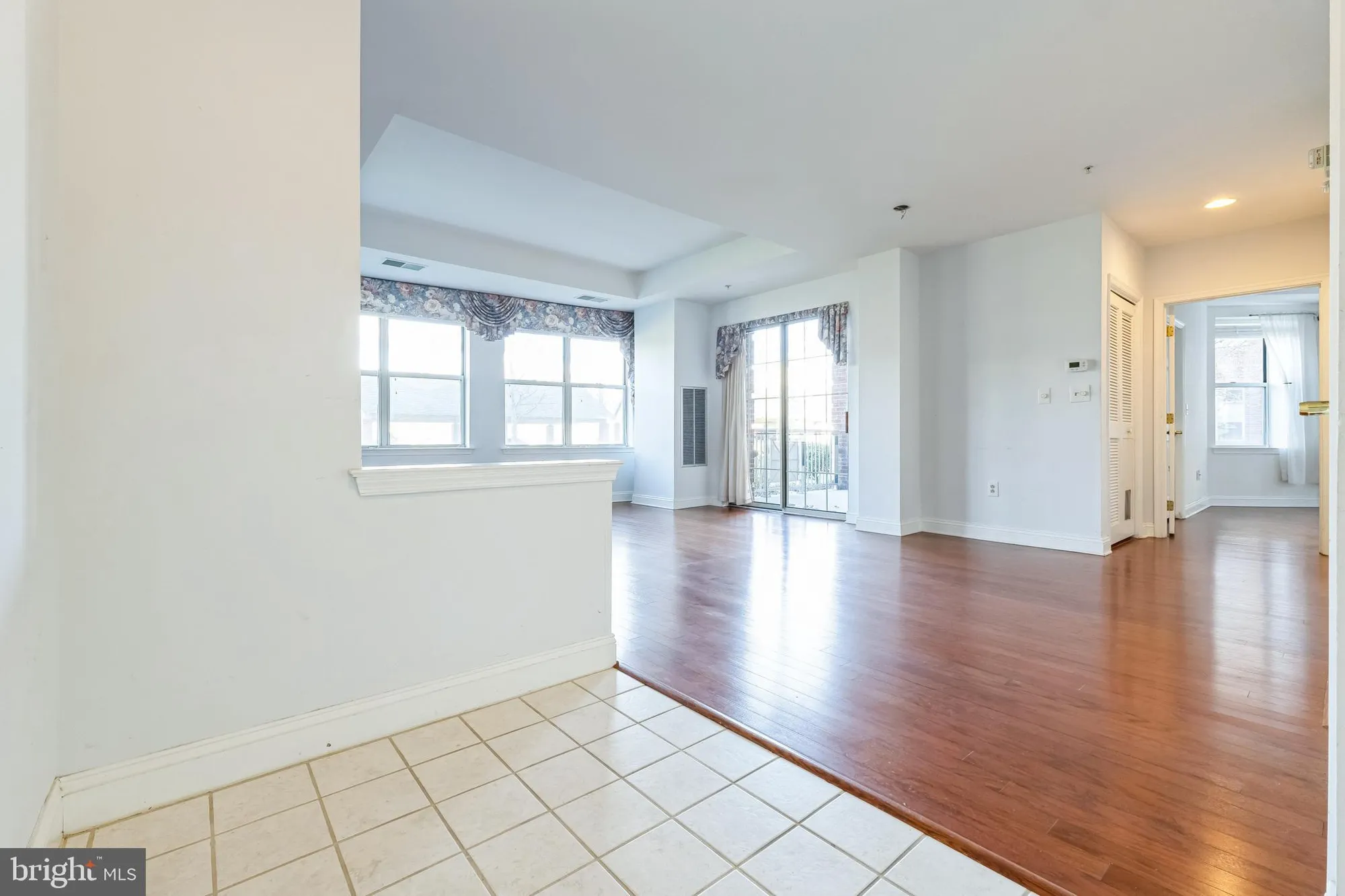 Property Slideshow image 4 of 62 | 2019 windrow dr, Princeton, NJ, 08540