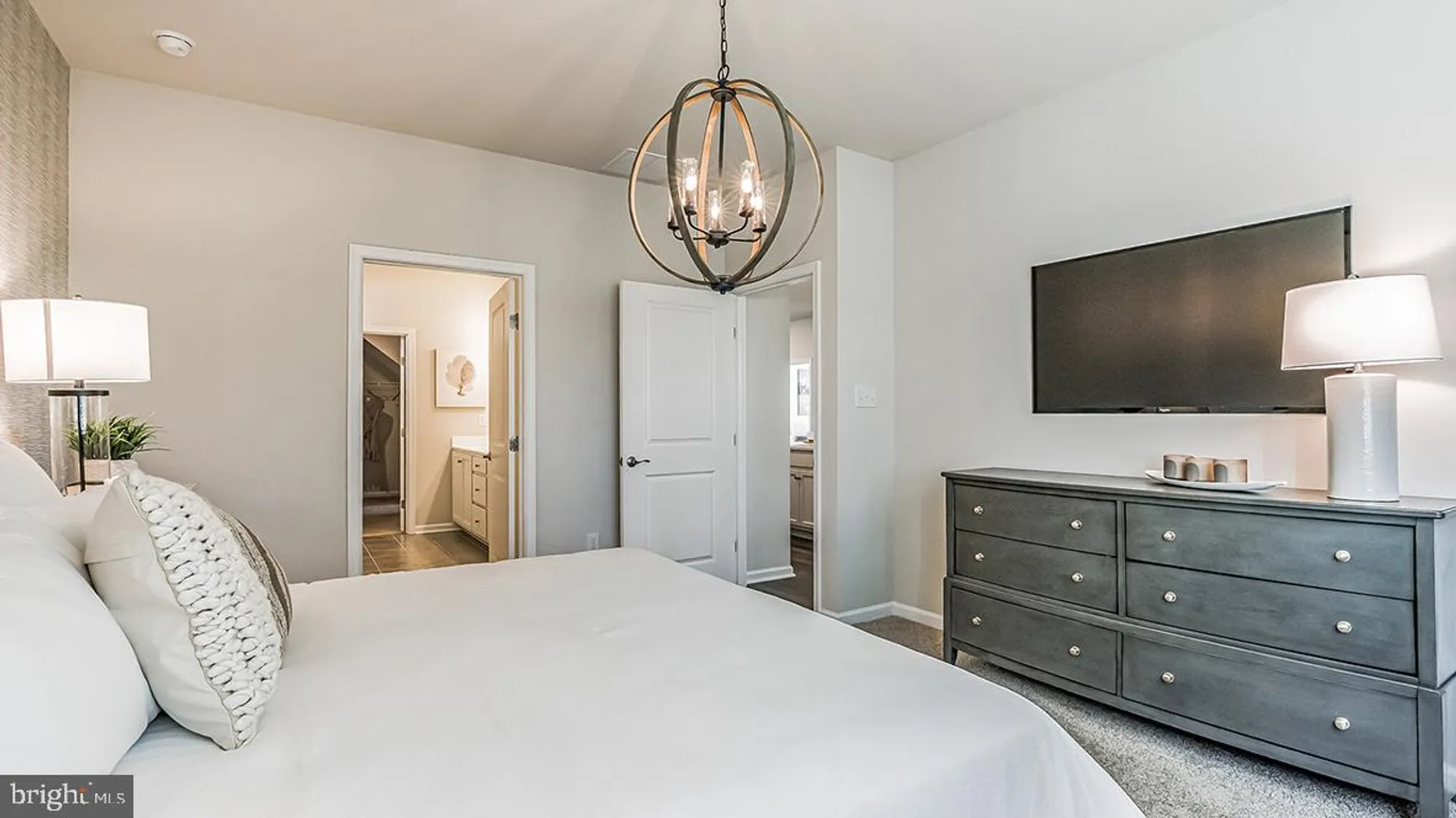 Property Slideshow image 38 of 56 | 123 hilton head ct, Egg Harbor Township, NJ, 08234