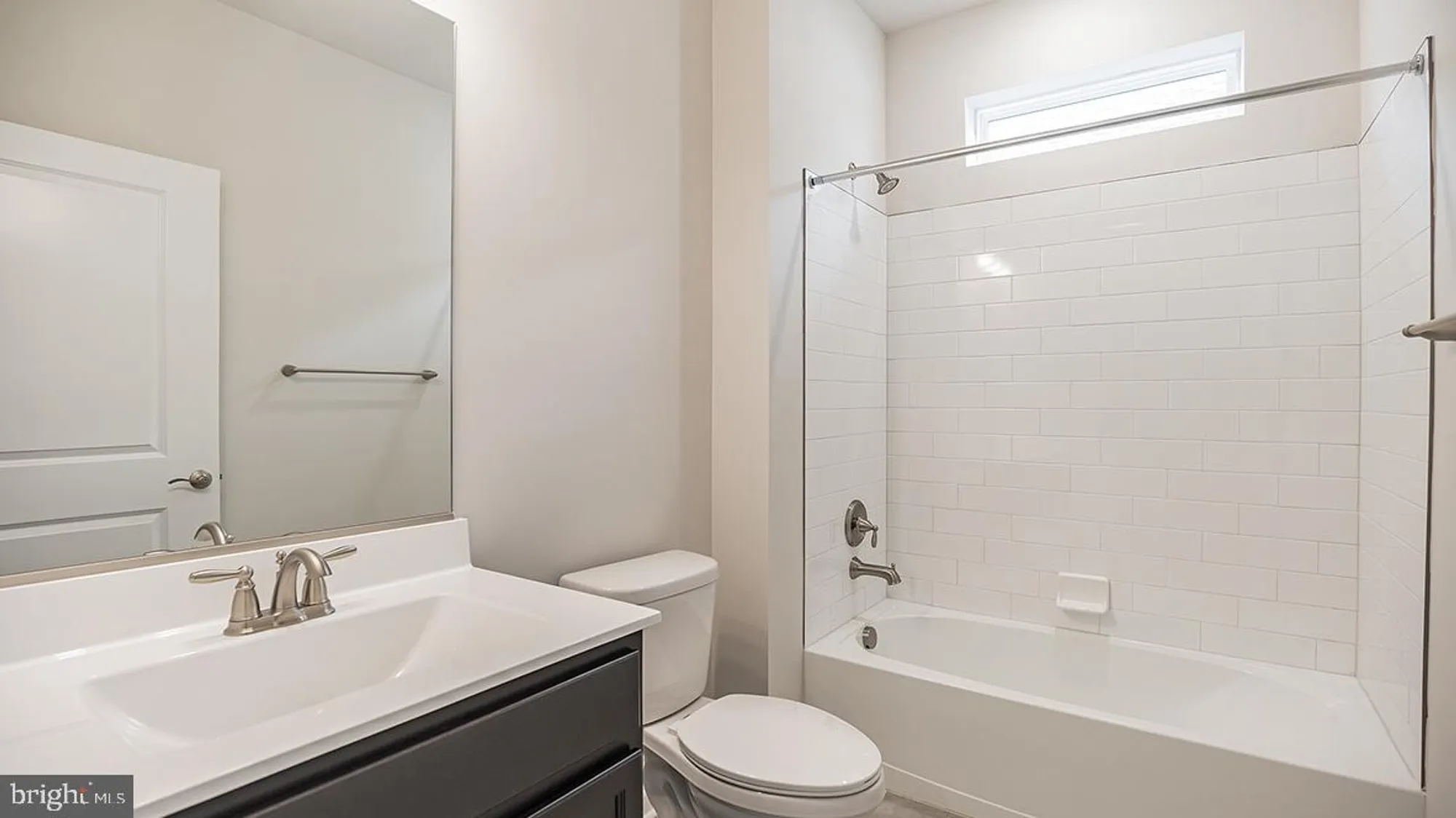 Property Slideshow image 40 of 52 | 127 hilton head ct, Egg Harbor Township, NJ, 08234