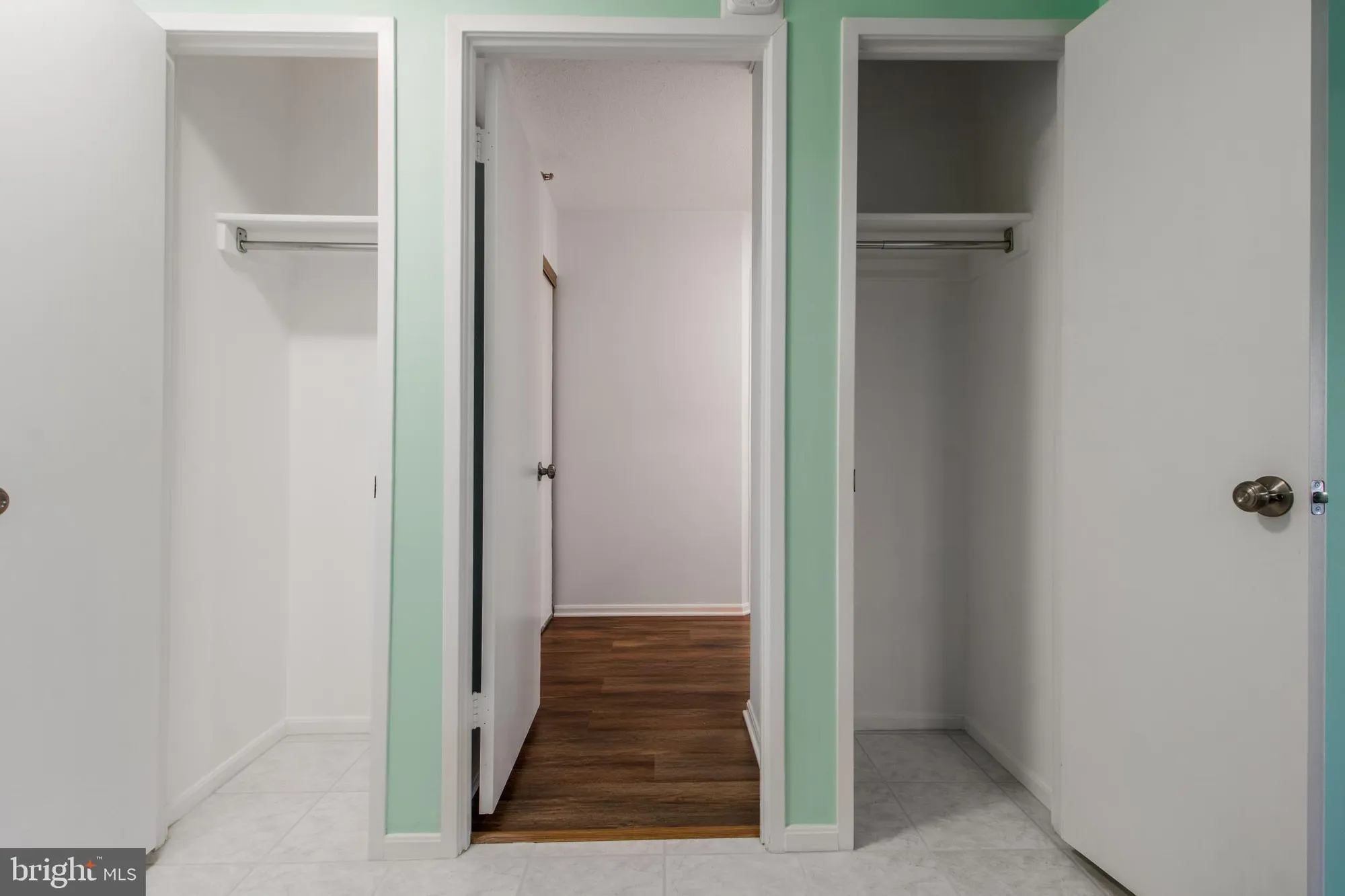 Property Slideshow image 43 of 52 | 15115 interlachen dr 3-1020, Silver Spring, MD, 20906