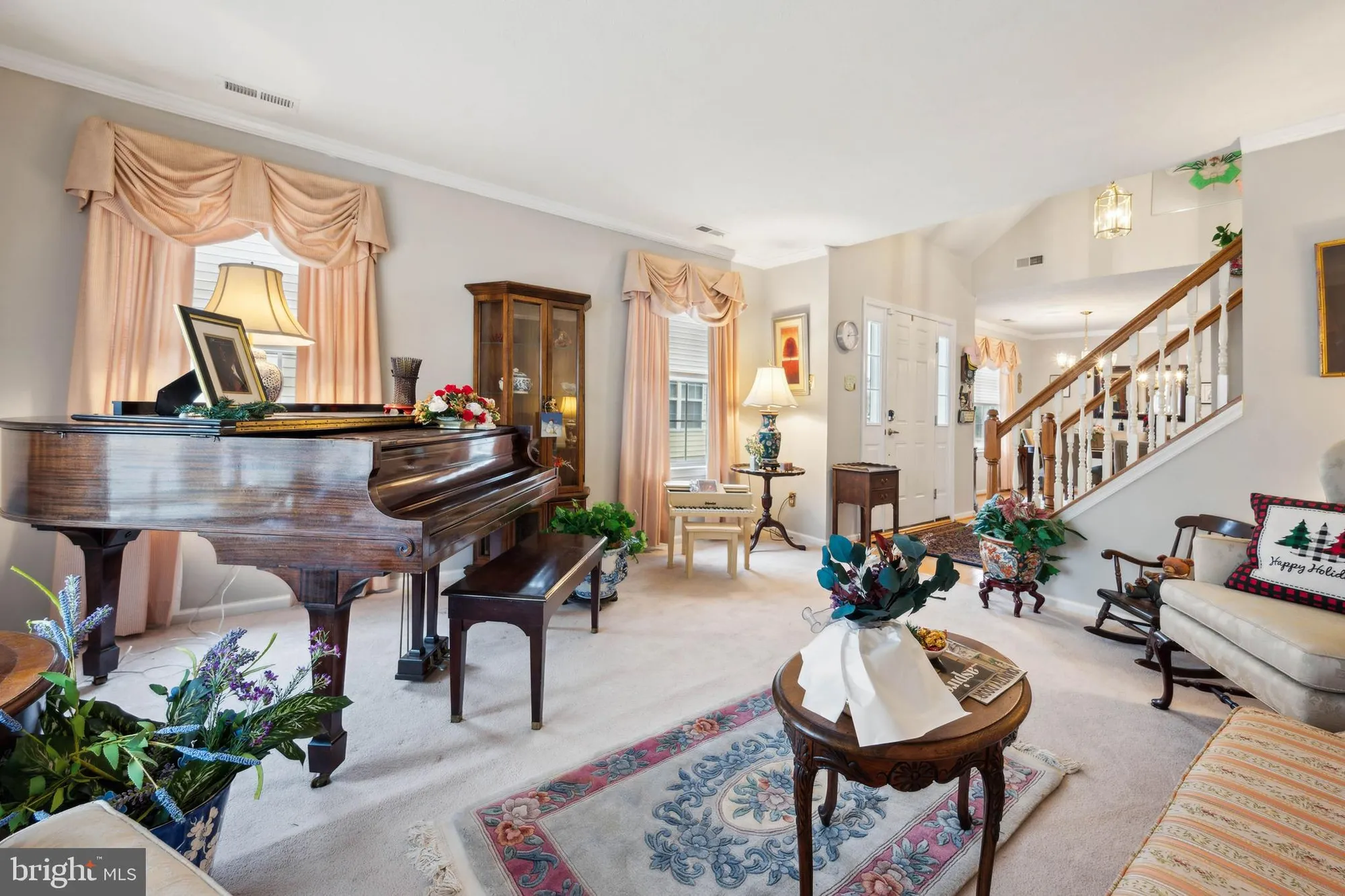 Property Slideshow image 5 of 37 | 136 sandpiper ln, West Deptford, NJ, 08086