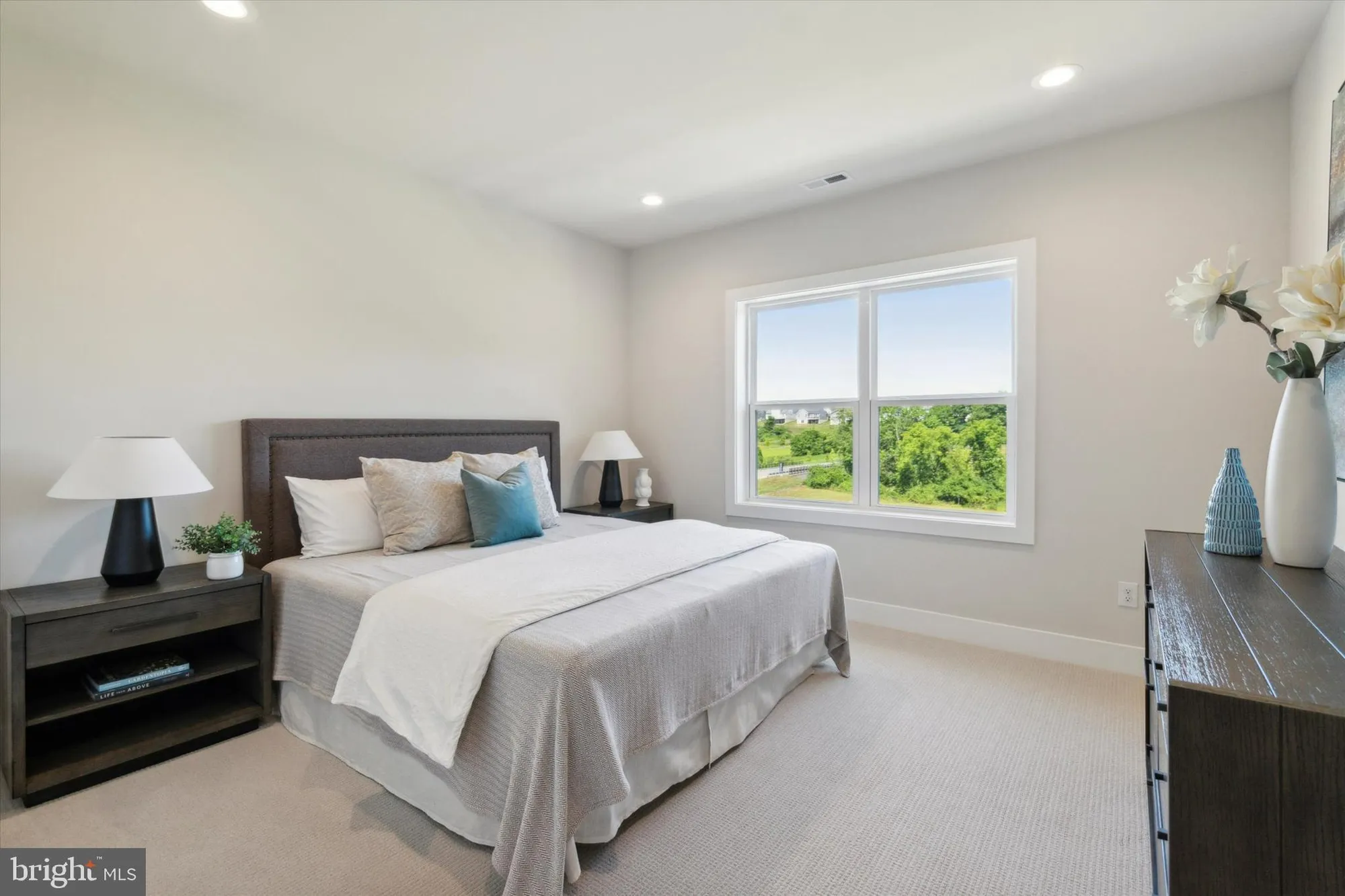 Property Slideshow image 9 of 40 | 516 trifecta rd # 279, Downingtown, PA, 19335